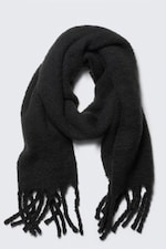 Black - Chunky Fringed Scarf - 1