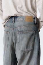 Arizona Blue - Medium Blue - Astro Mid Rise Loose Baggy Leg Unisex Jeans - 4