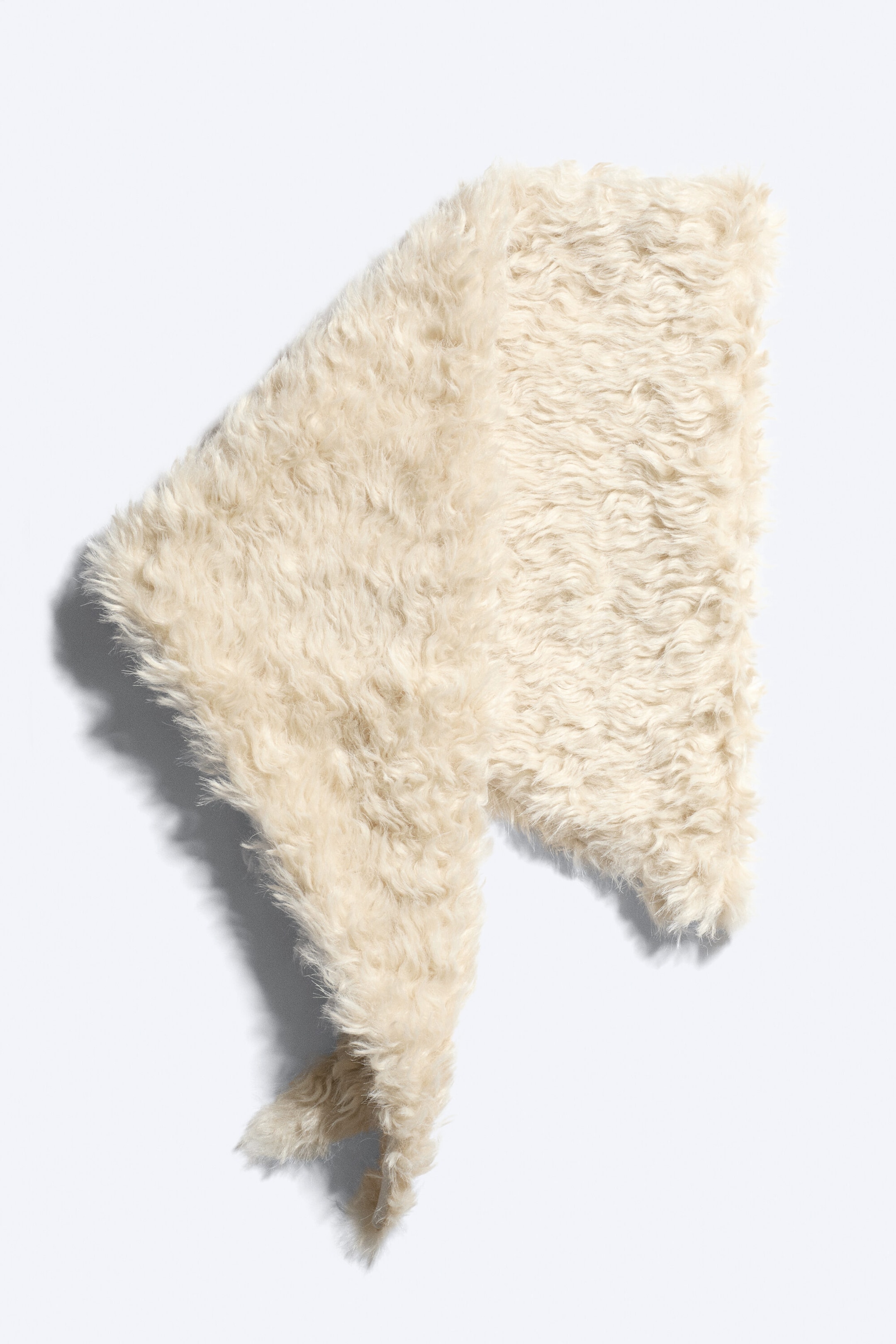 Dusty White - Pile Triangle Scarf - 3
