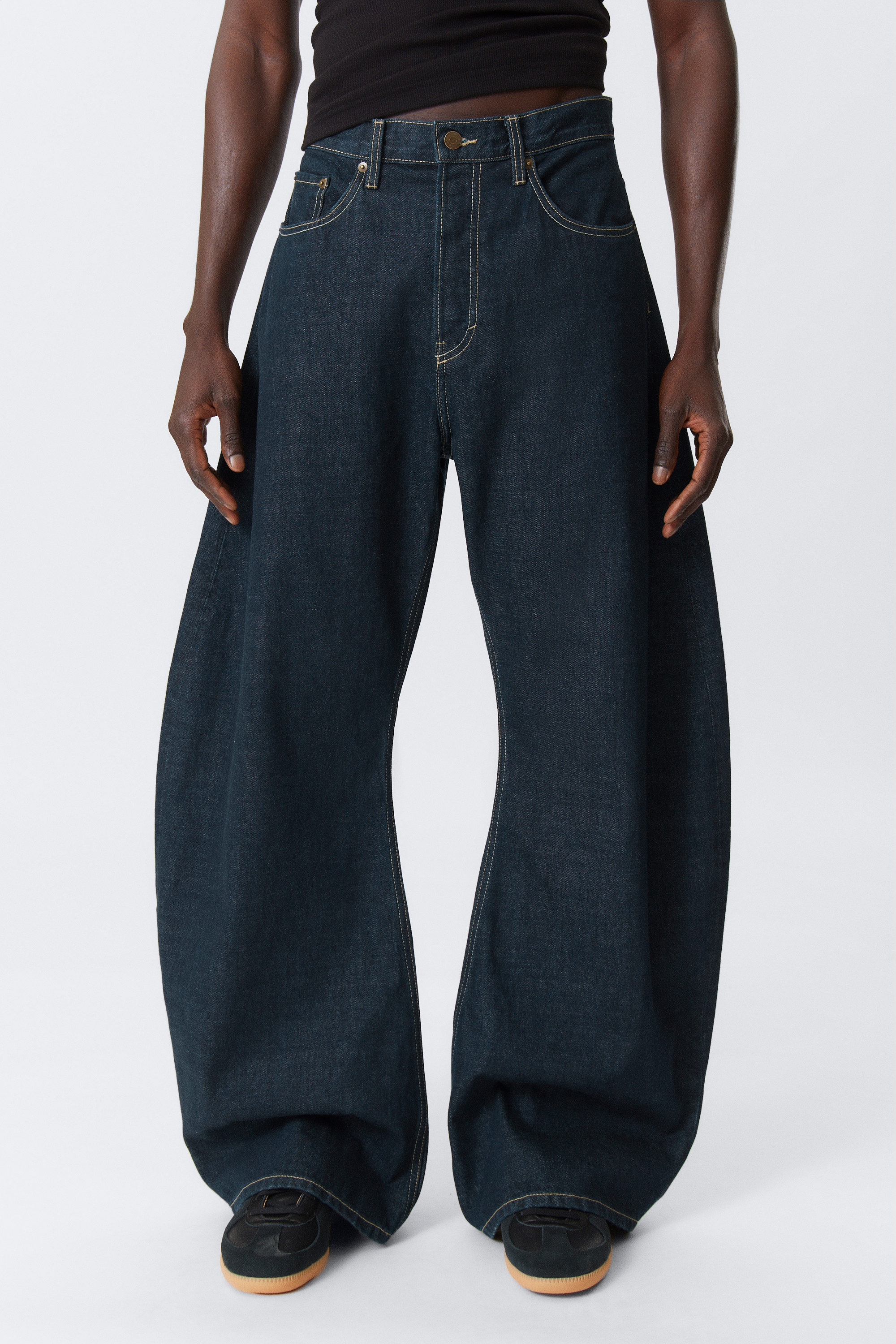Blue - Solera Loose Barrel Jeans - 2