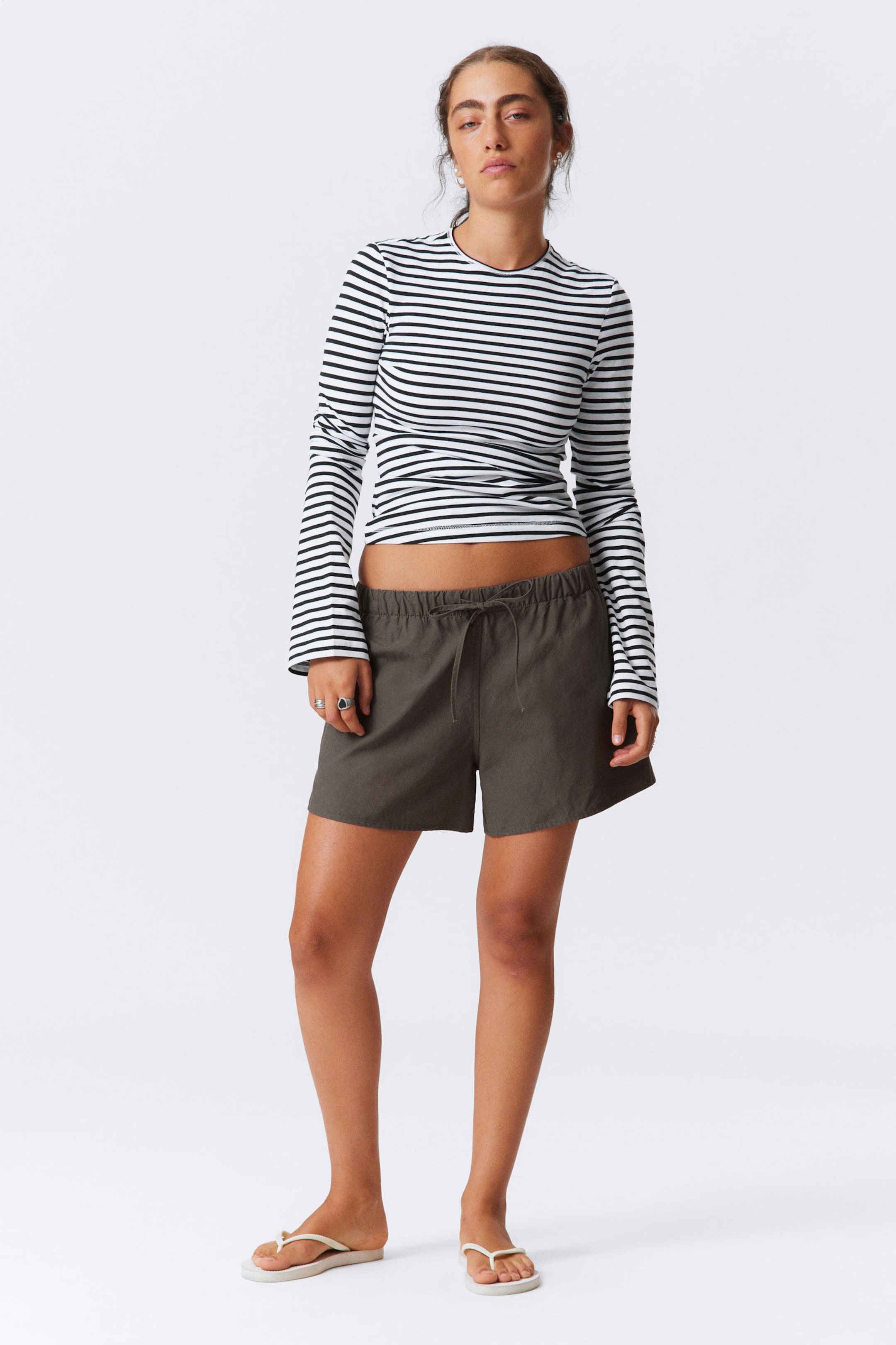 #58534F - Wide Washed Pull-on Shorts - 1