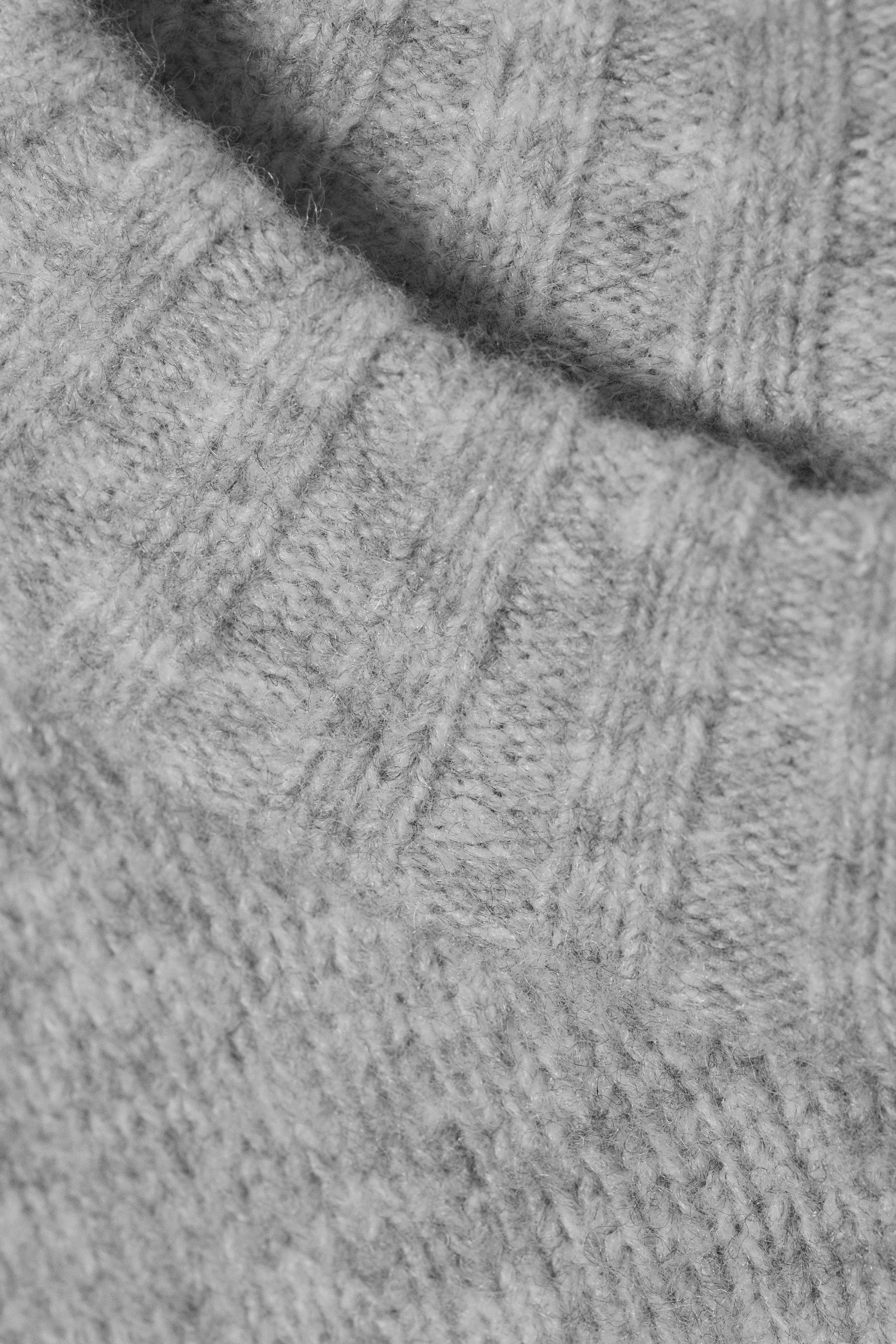 Grey Melange - Knitted Oversized Sweater - 4