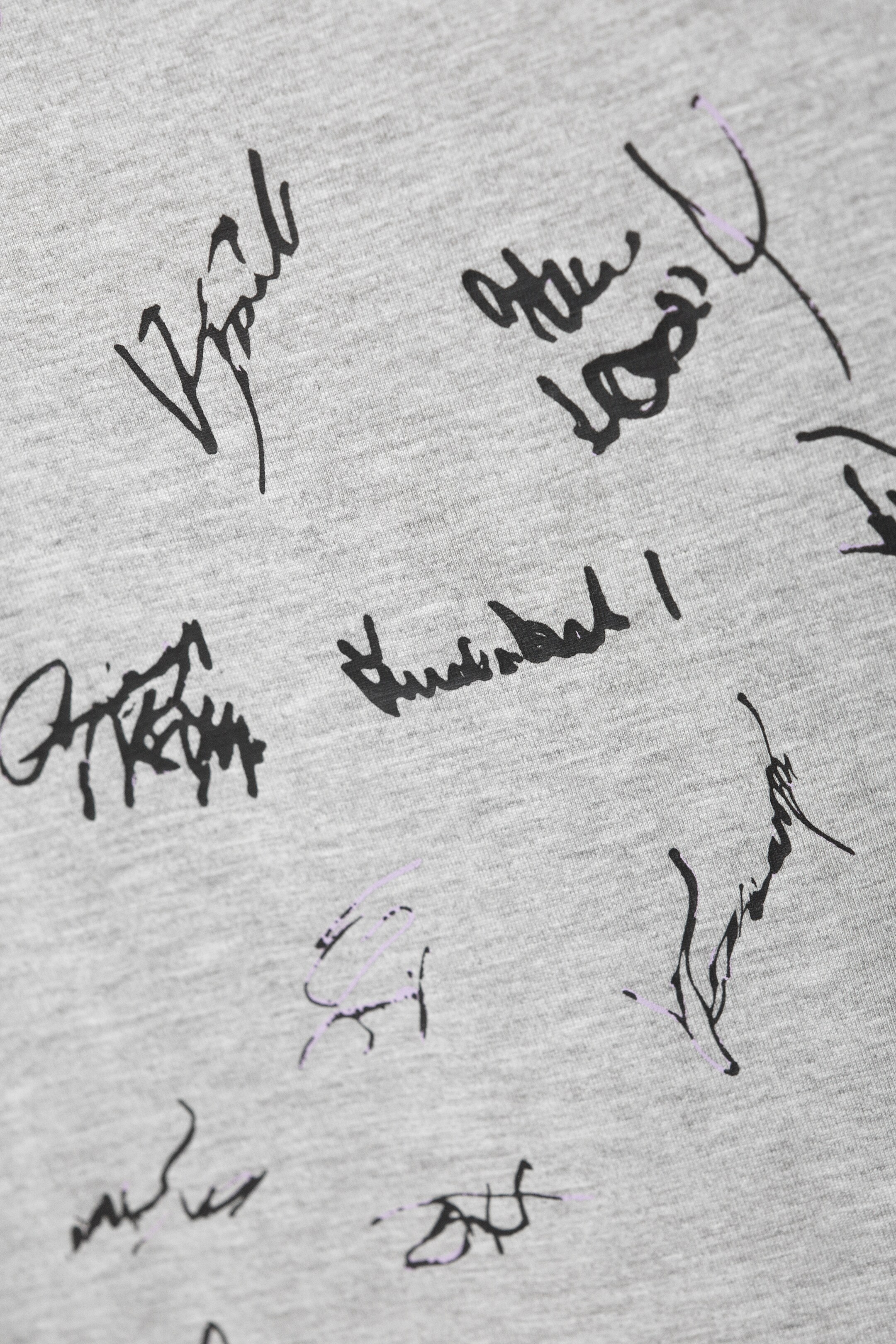 Visa större bild: Boxig Grafisk Printad T-shirt - Ljusgrå - Fussball Team - HERR | H&M SE 3