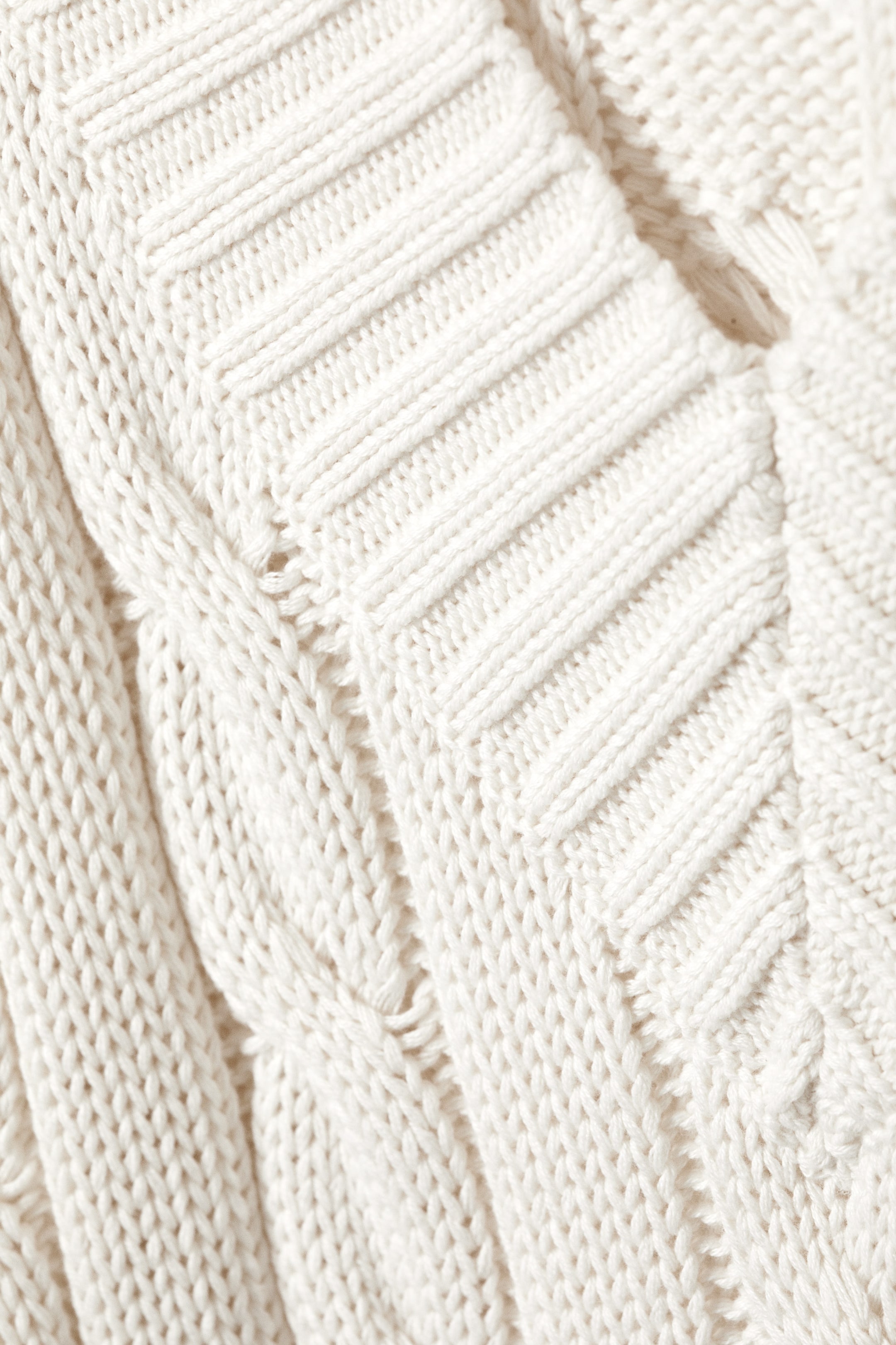 Vit - V-ringad flätstickad tröja - 2