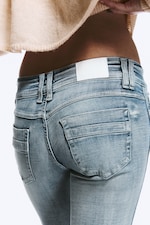 Ice Blue - Hellblau - Low Waist Slim Flared Jeans - 4