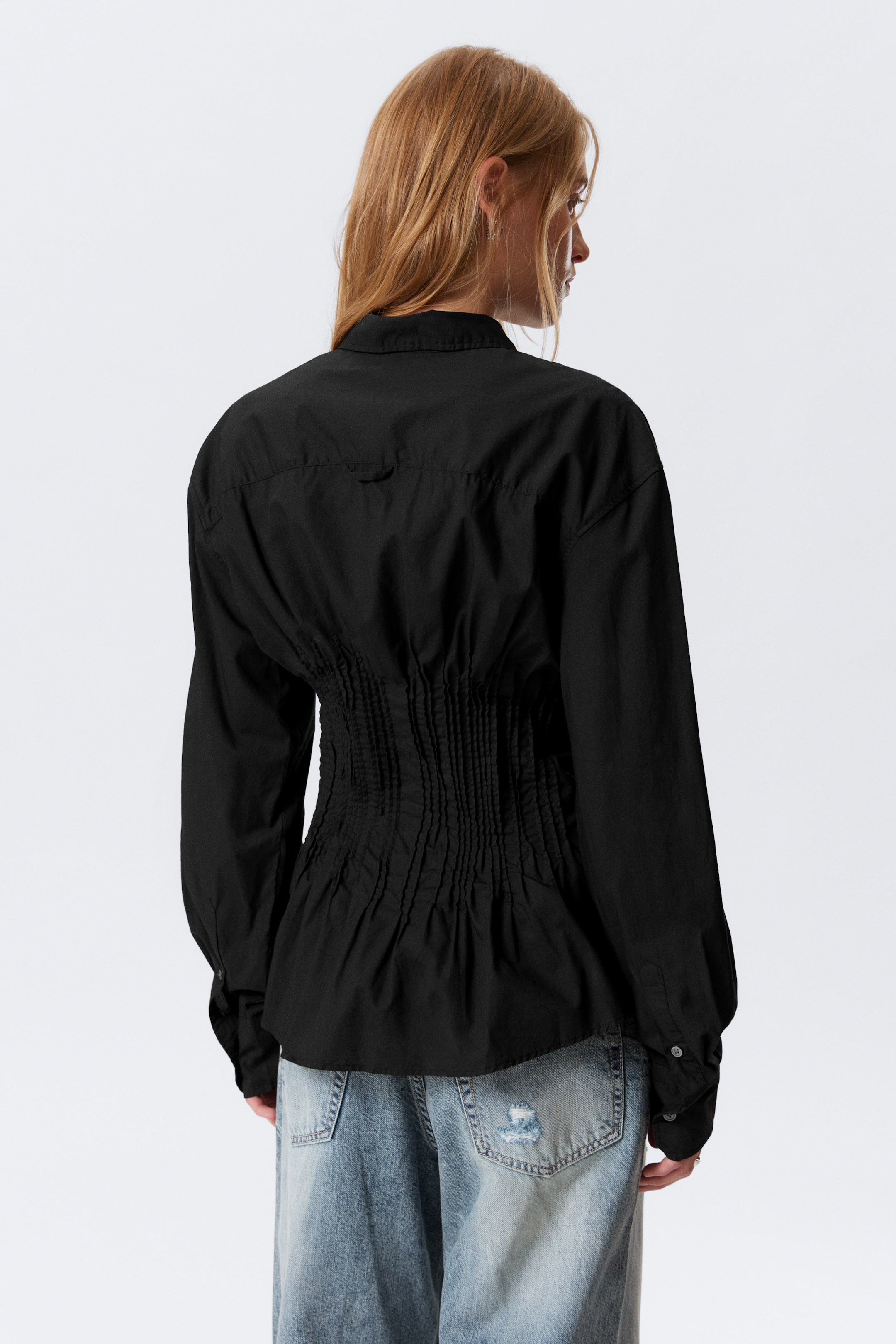 Grösseres Bild ansehen: Hemd aus Baumwollpopeline mit geraffter Taille - Schwarz - DAMEN | H&M CH 3