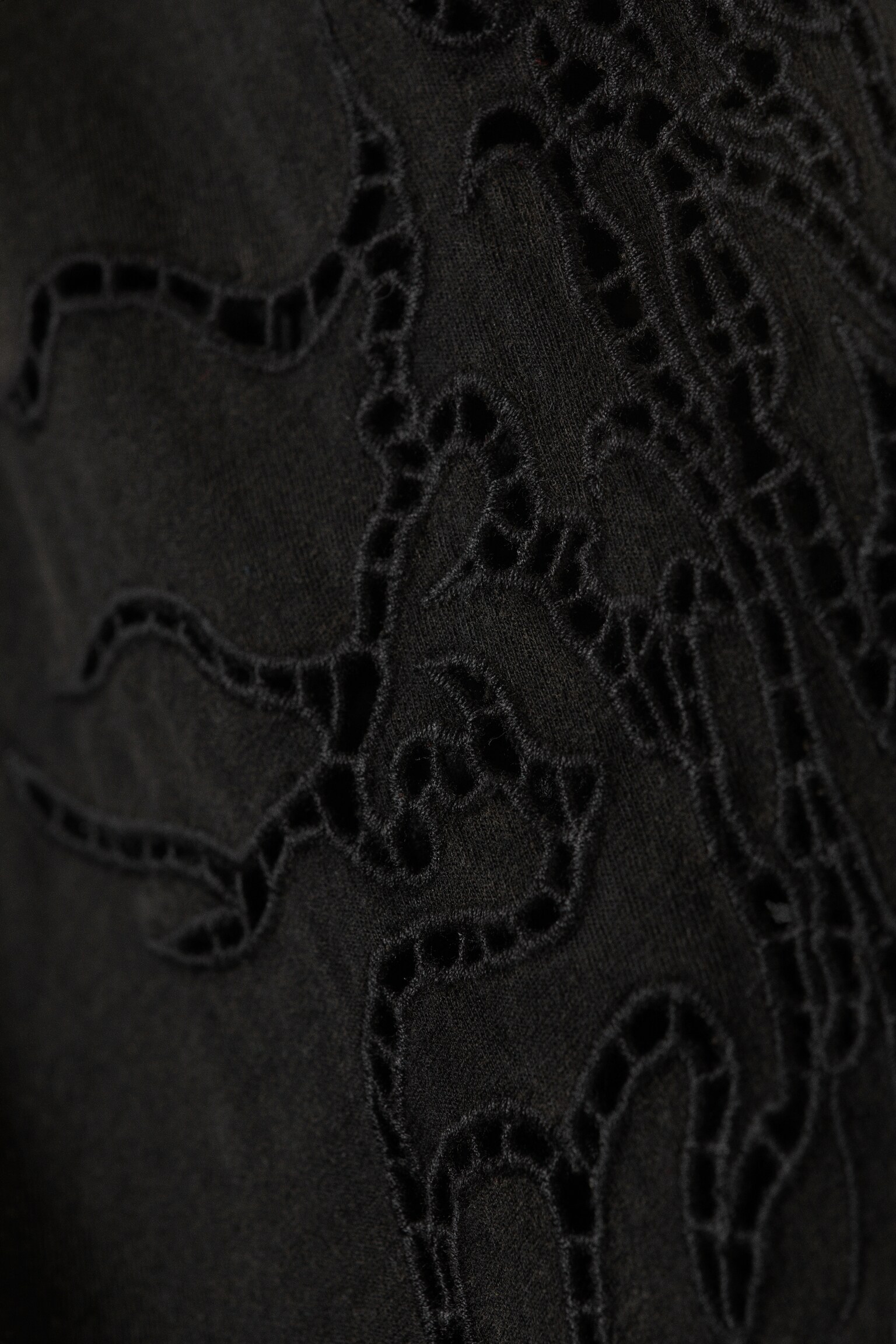 Broderie Anglaise Loose Fit Cotton Shorts - Negru Spălat - 2