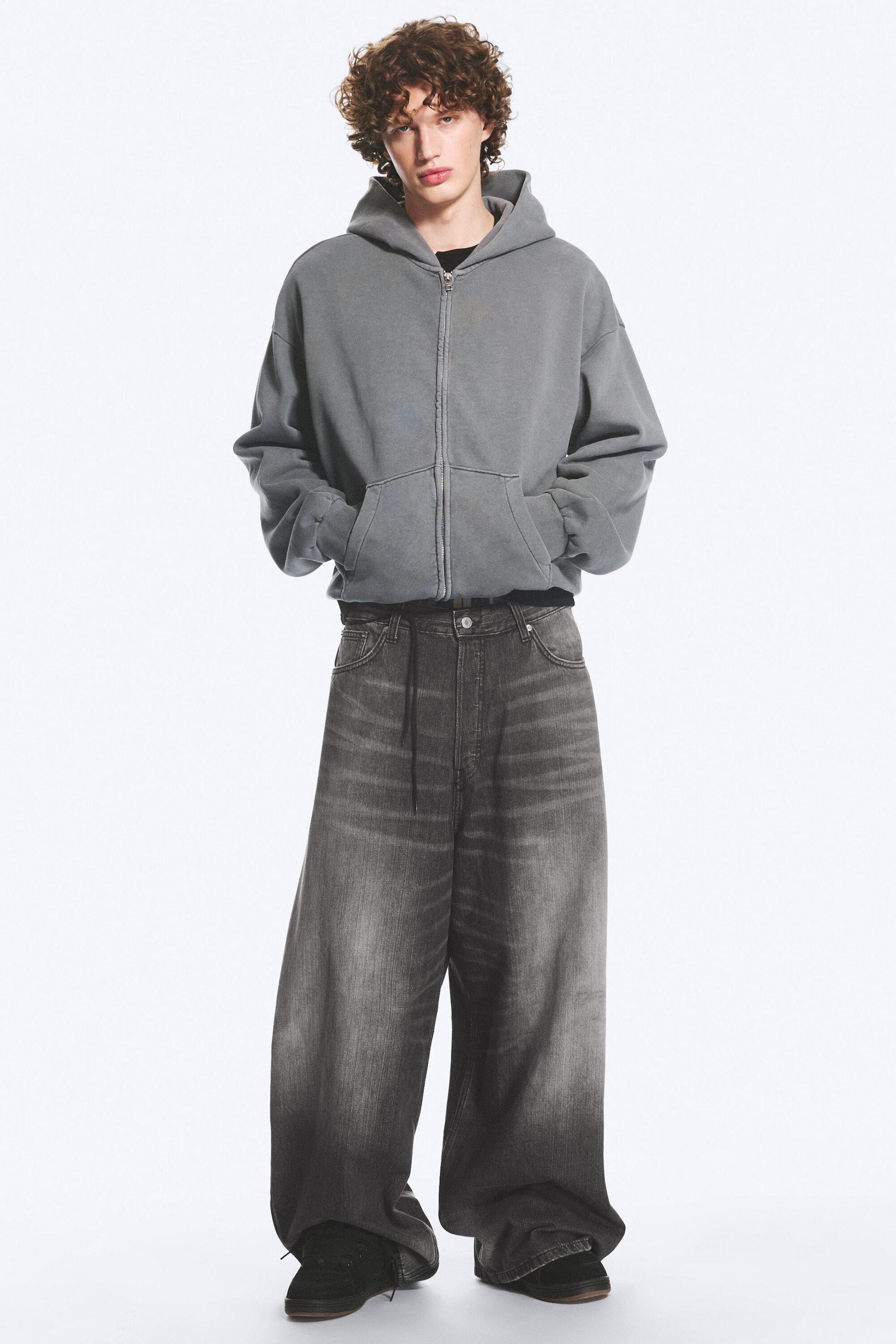 Imperial Black - Black - VOID LOW RISE LOOSE BAGGY JEANS - 0