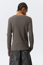Dark Mole - Long-Sleeved Henley T-shirt - 2