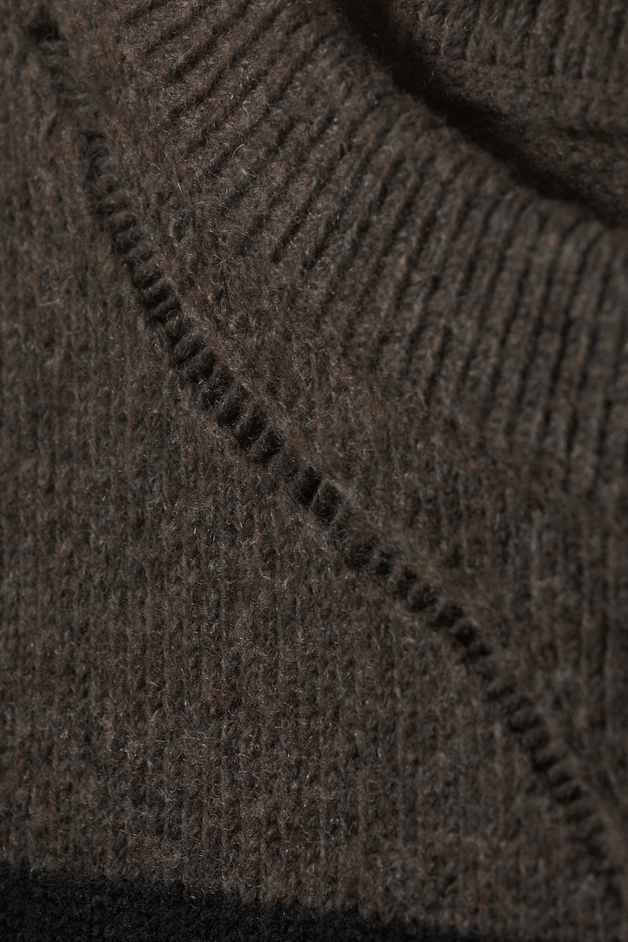 Visualizza immagine più grande: Pullover a righe con rotture - Marrone e nero a righe - DONNA | H&M IT 5