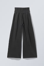 Black - Double-Layered Standard Sweatpants - 0