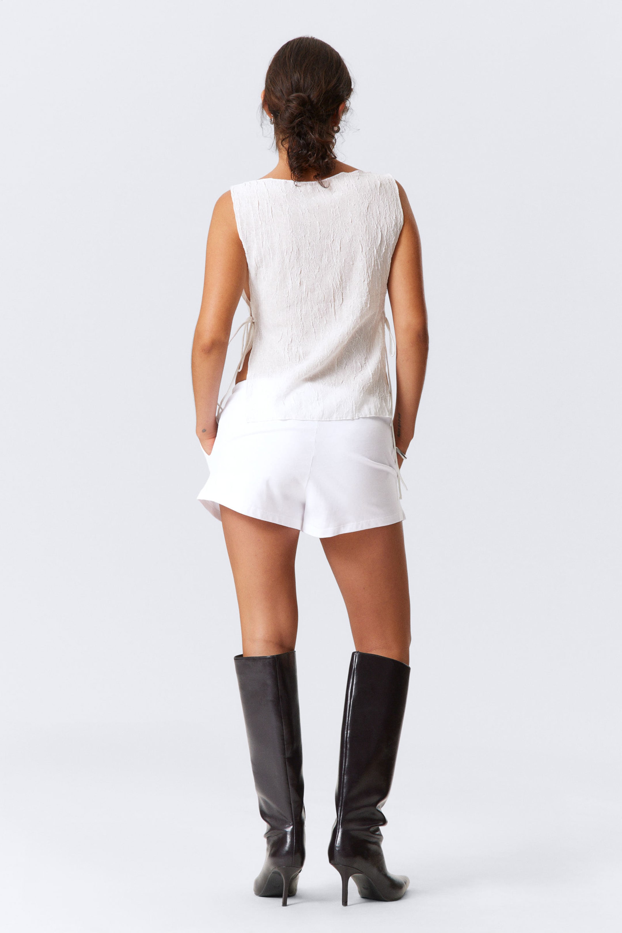 White - Sleeveless Boat-Neck Tie Top - 3