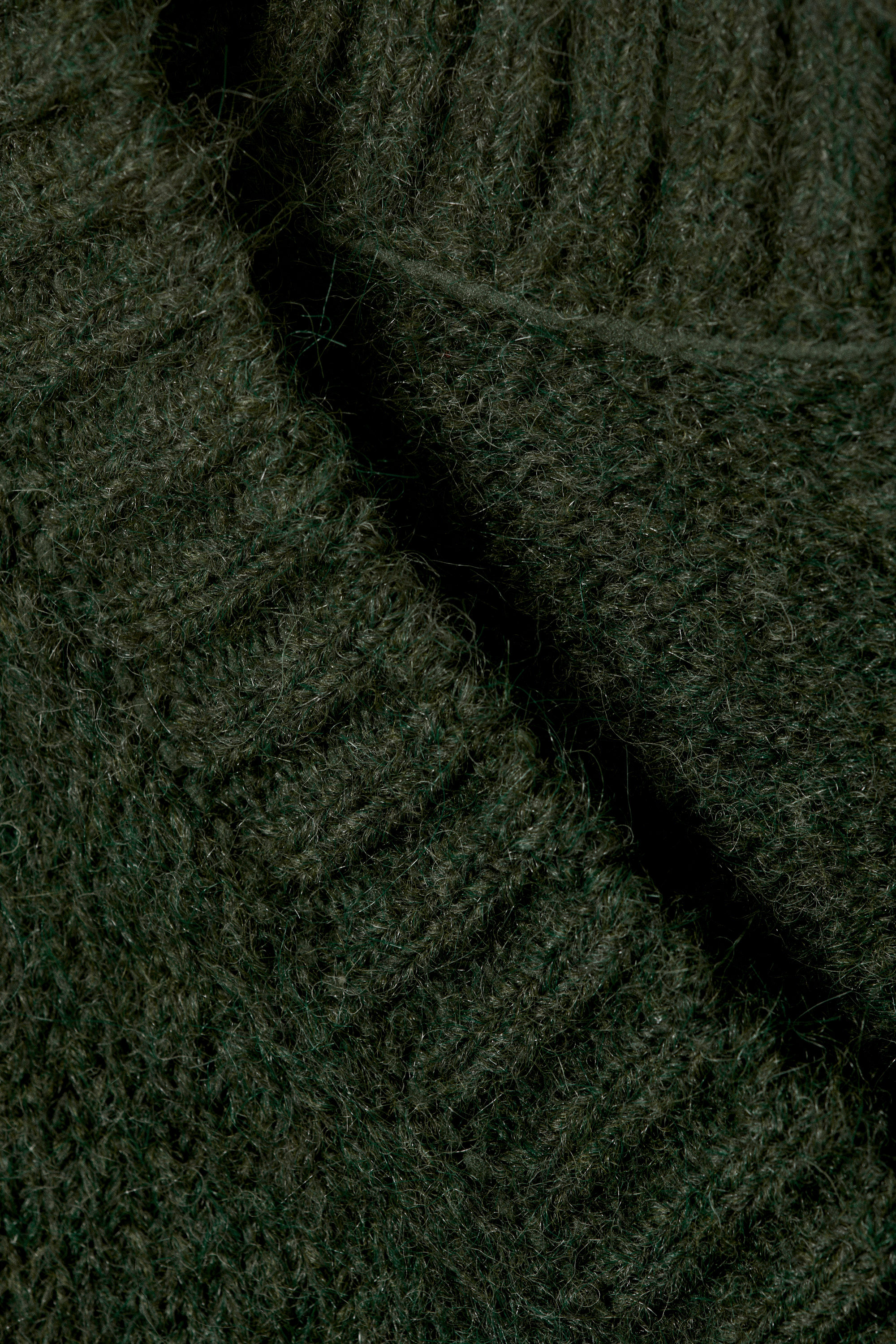 Dunkelgrün - Oversized Pullover aus Wollmix mit V-Ausschnitt - 2
