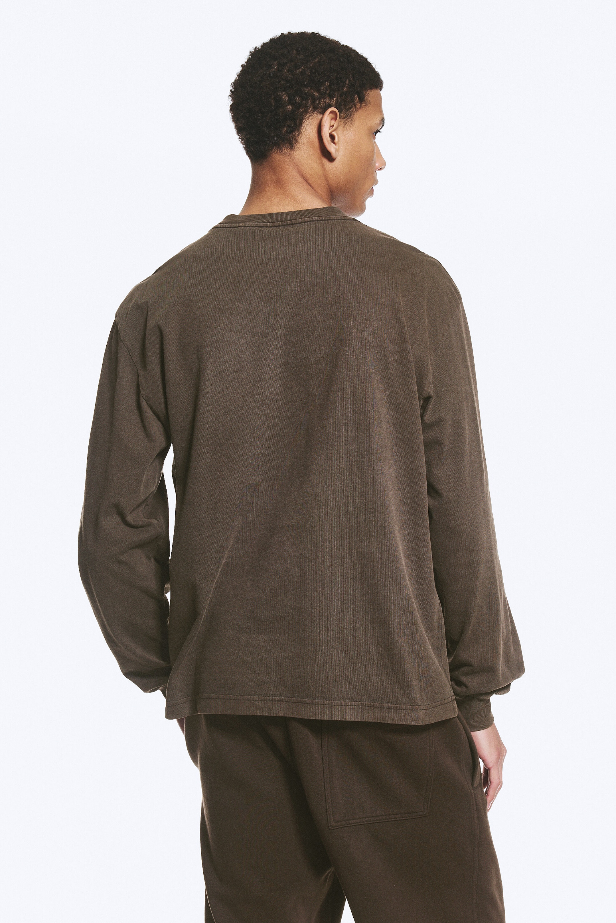 Dark Brown - Relaxed Long-Sleeved T-shirt - 2