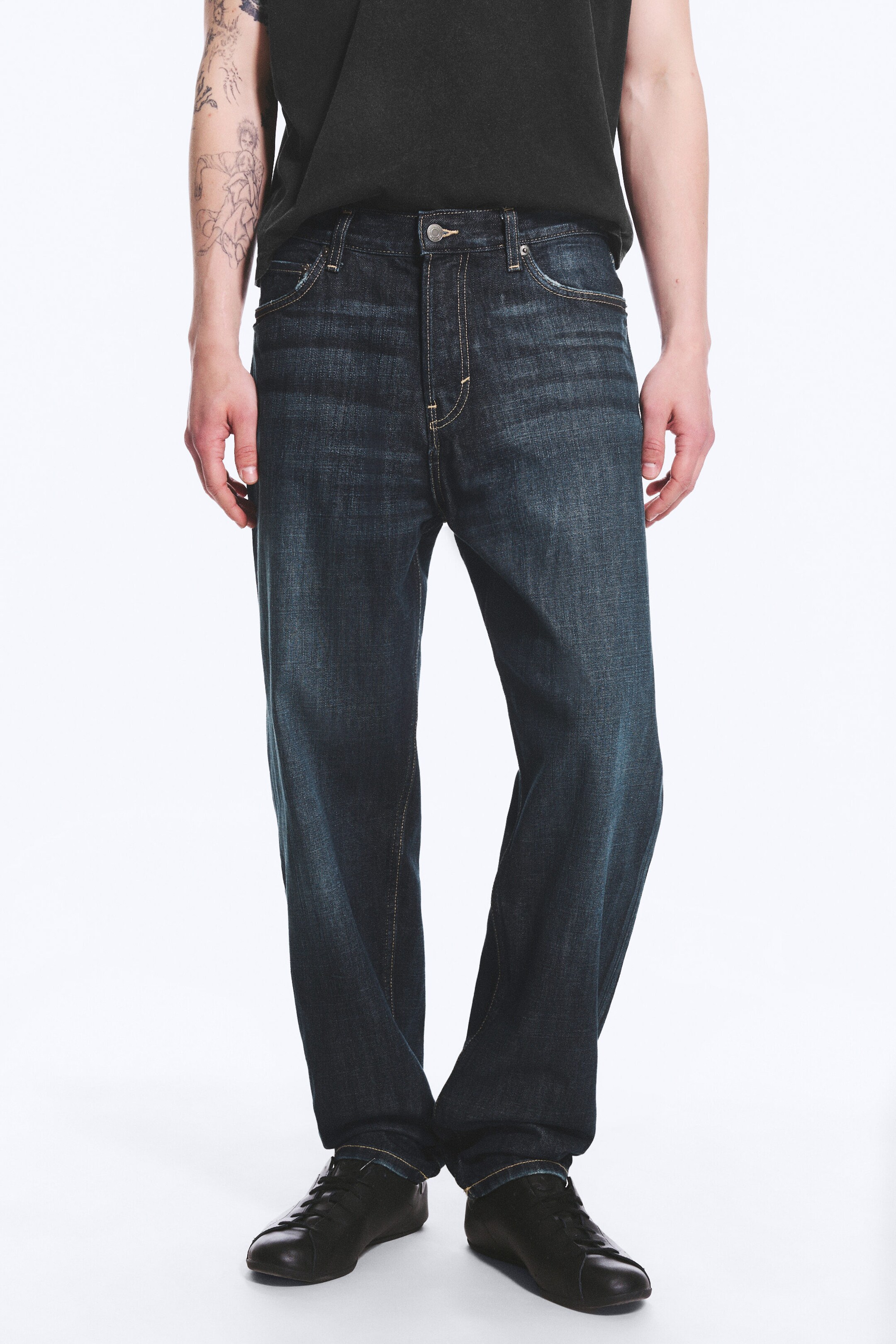 Bleu profond - Bleu foncé - Jean fuselé relaxed taille mi-haute Ray - 2