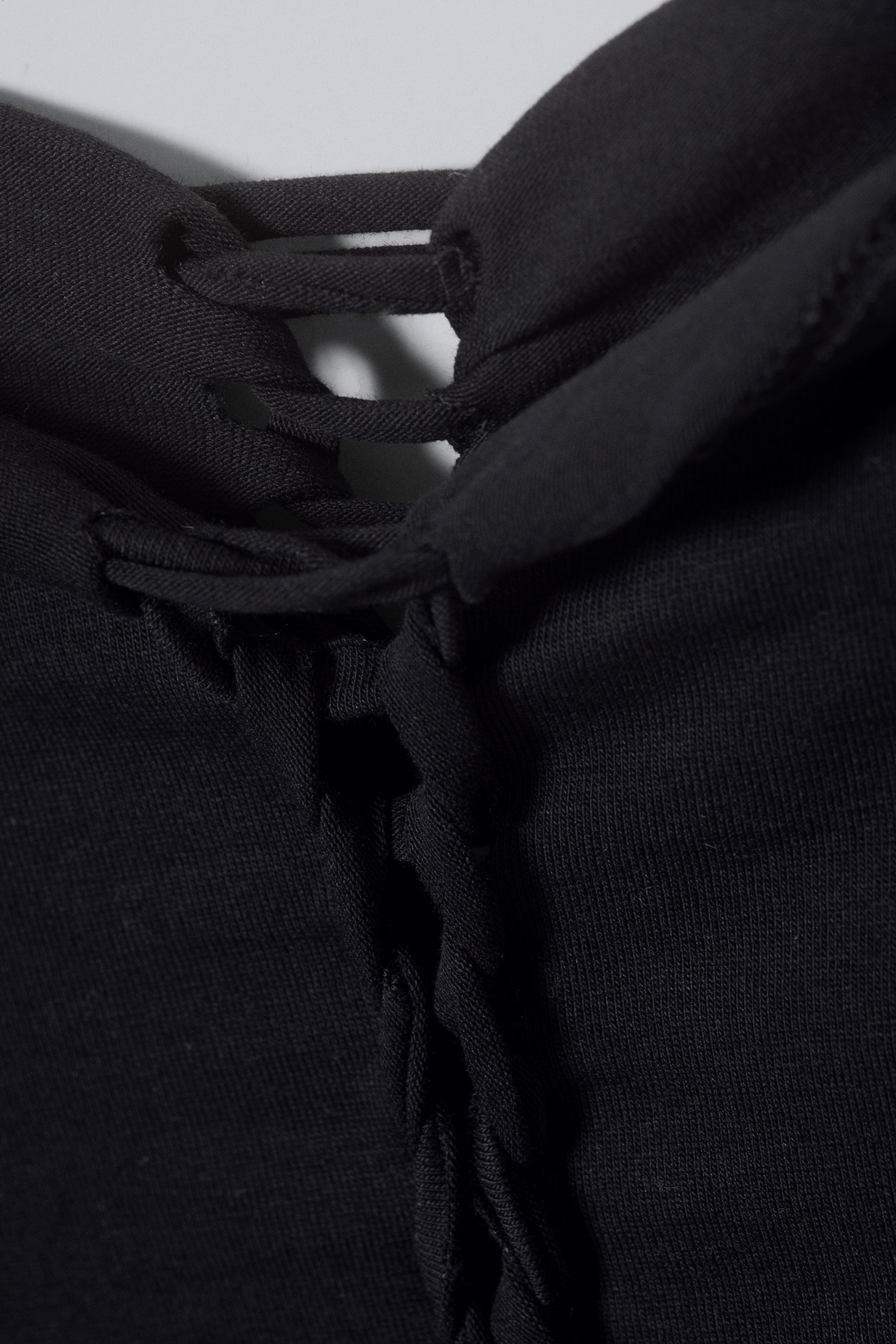 Svart - Braid Cut Out Long Sleeve - 1