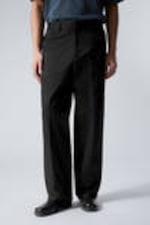 Schwarz - Anzughose aus Twill mit entspannter Passform - 1