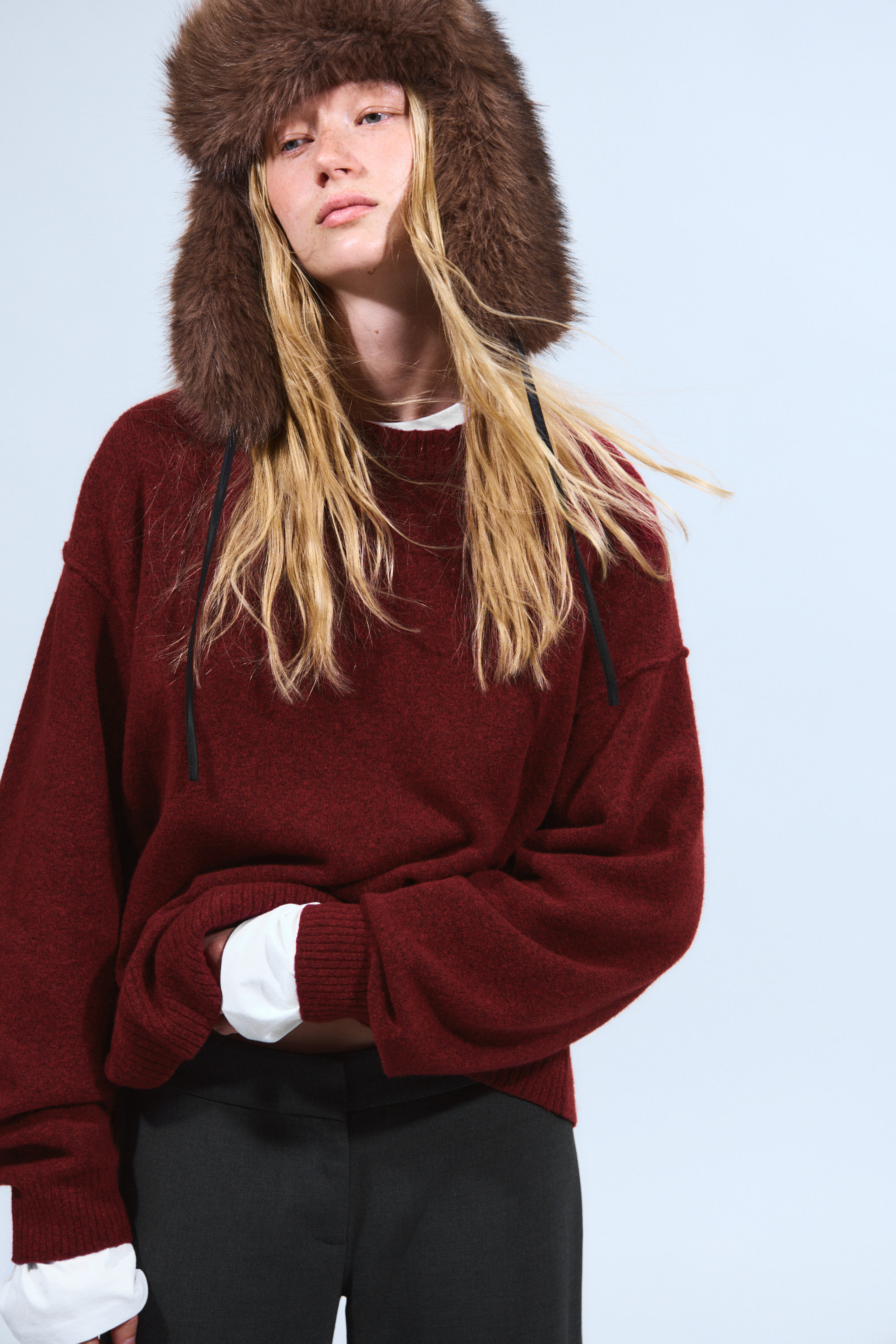 Dunkelrot meliert - Relaxter Strickpullover - 1