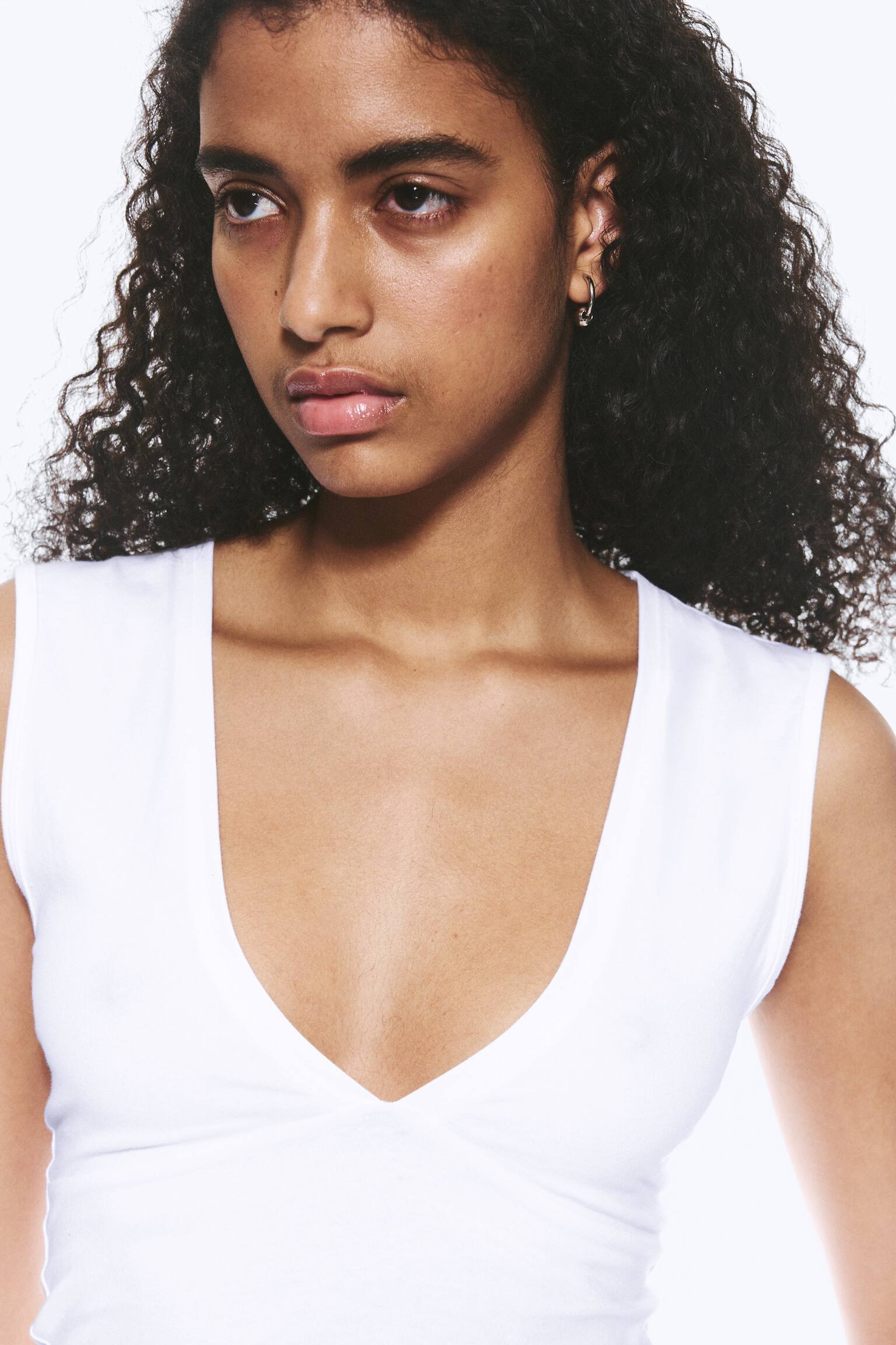 Top sin mangas con cuello en V - Blanco/Negro/Gris claro jaspeado/Marrón oscuro - 6