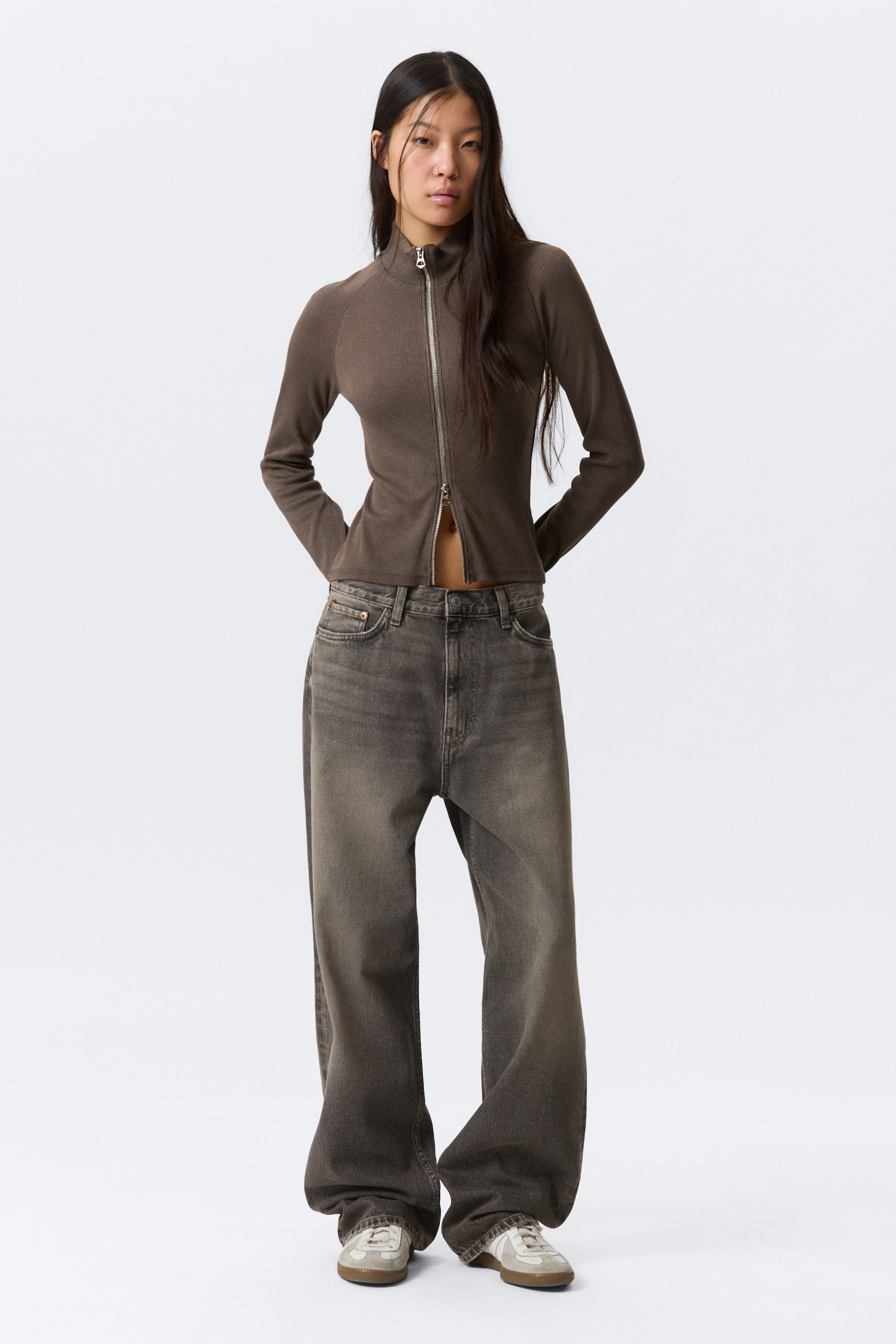 Redondo Black - Black - Galaxy Mid Rise Loose Straight Leg Unisex Jeans - 2