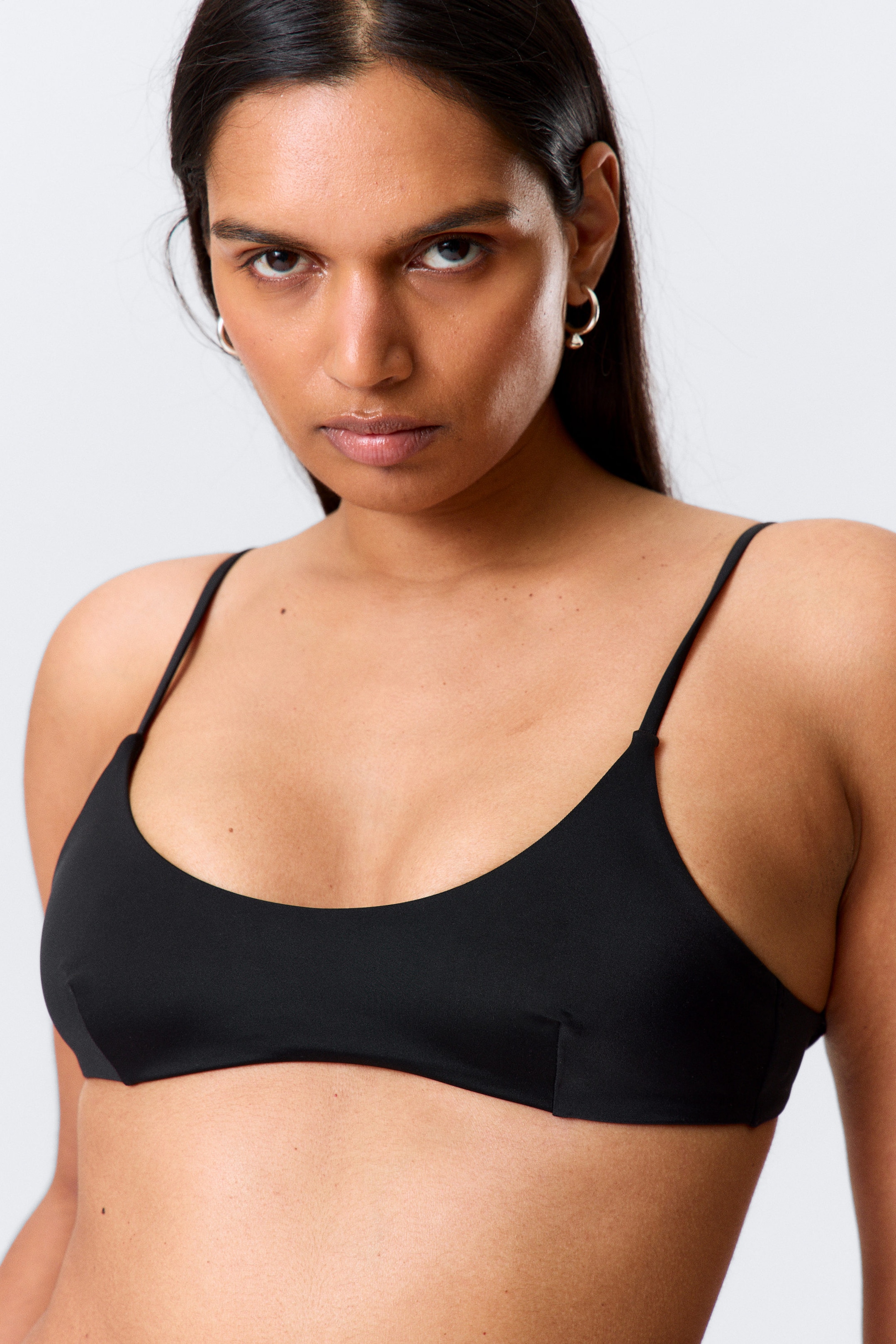 Schwarz - Träger-Bikinioberteil - 2