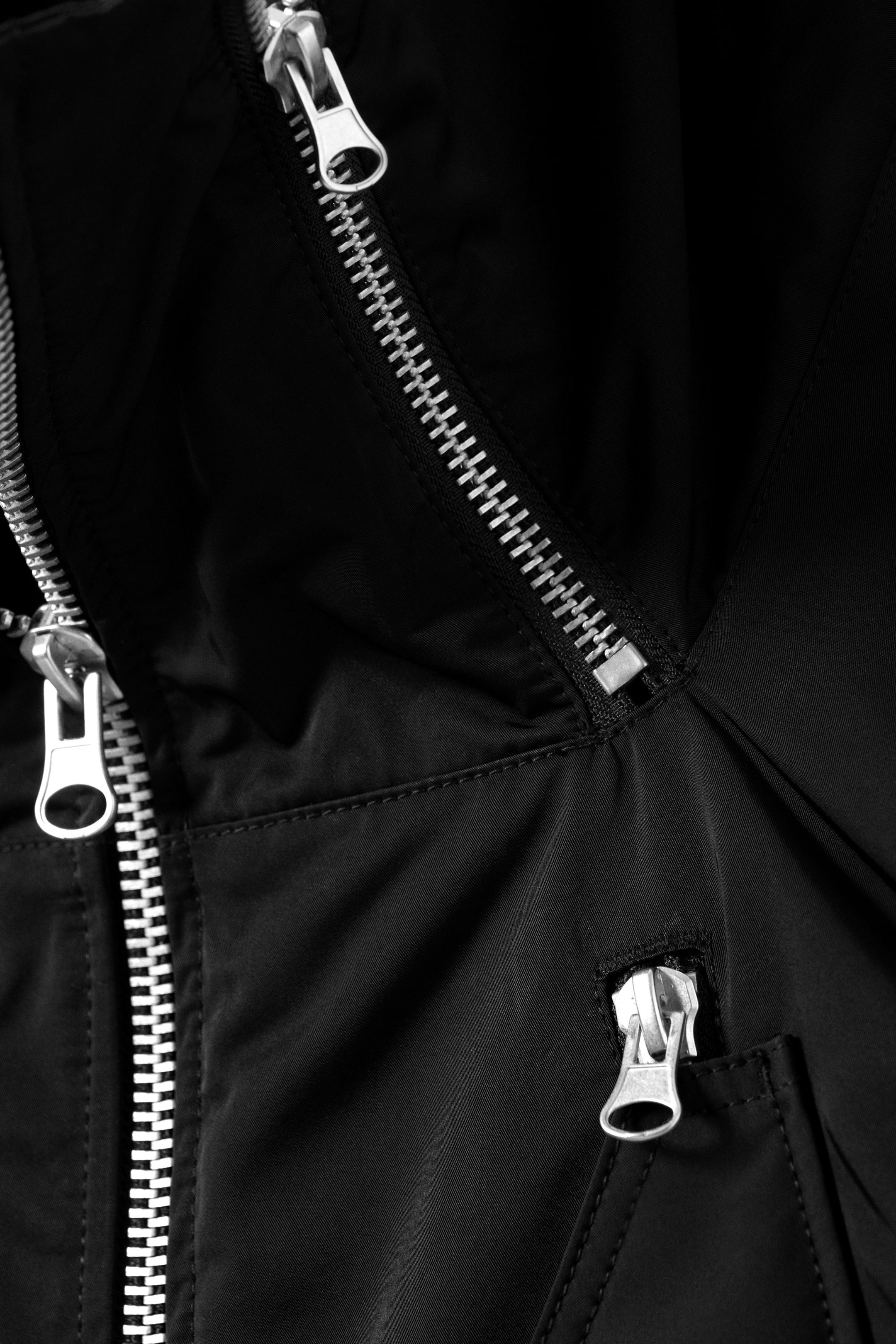 Black - Cropped Loose Zip Bomber Jacket - 2