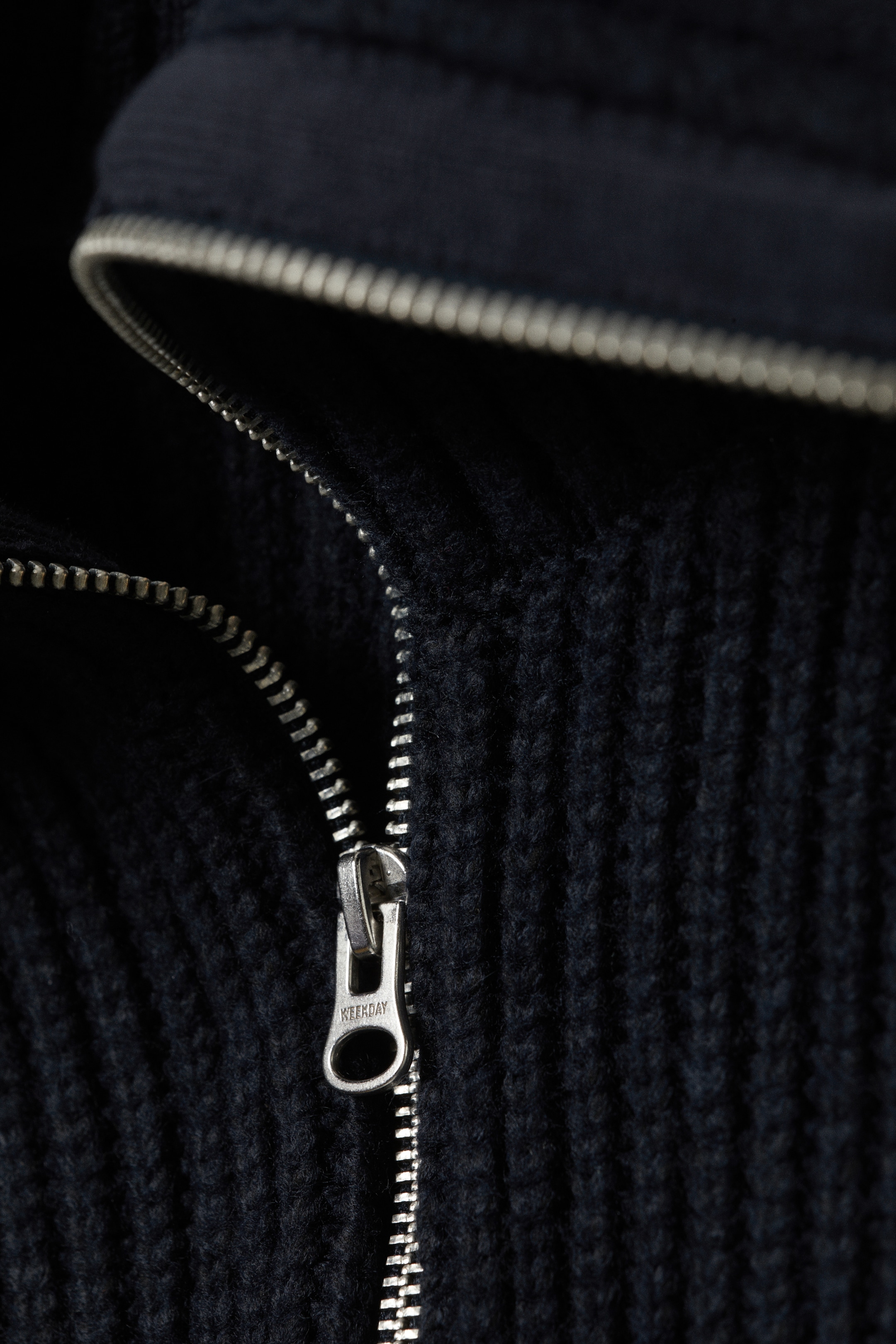 Grösseres Bild ansehen: Gerippter Zip-Cardigan in schmaler Passform - Dunkelblau - DAMEN | H&M CH 6