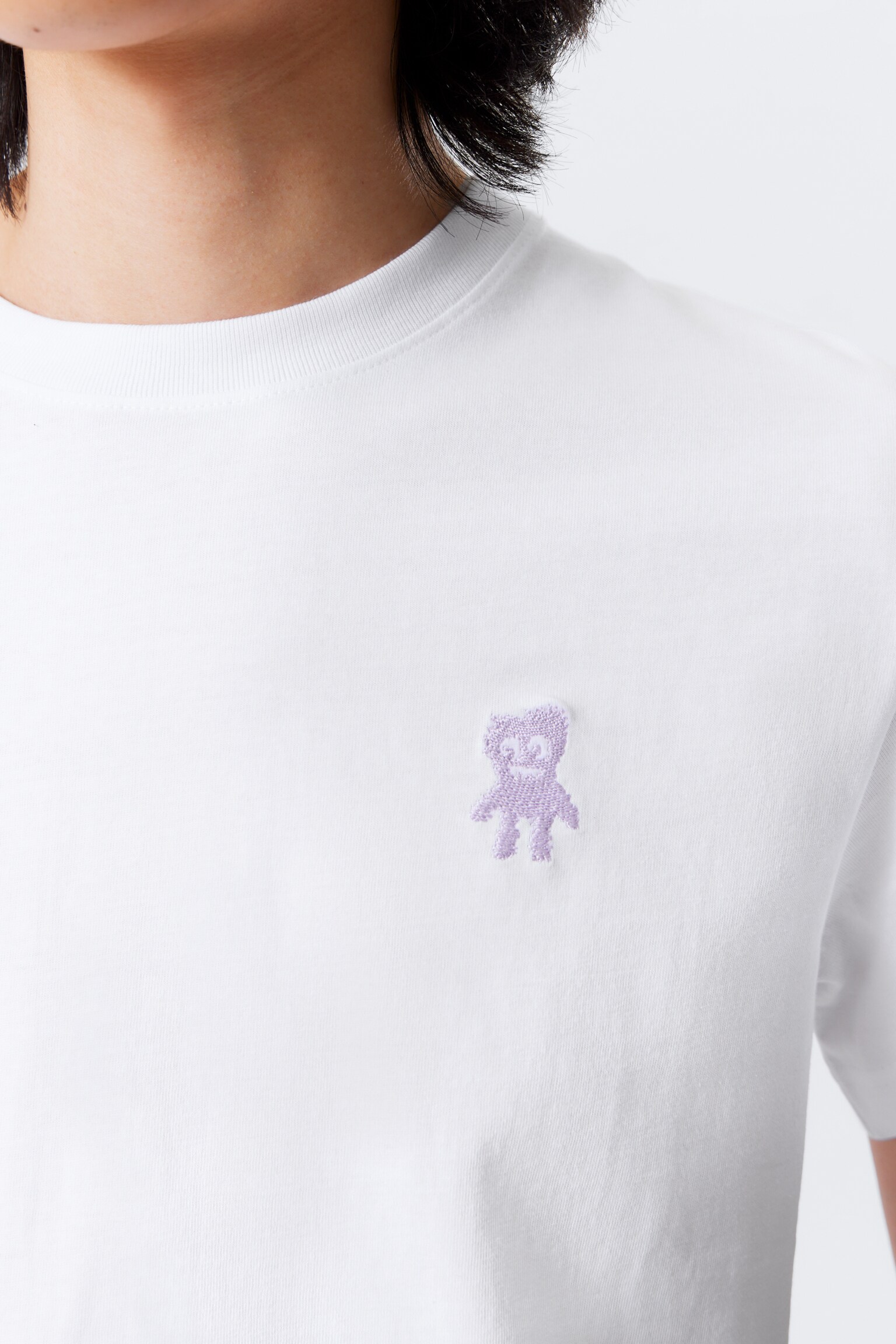 Shrunken Cotton T-shirt - White - Embroidered Monster - 3