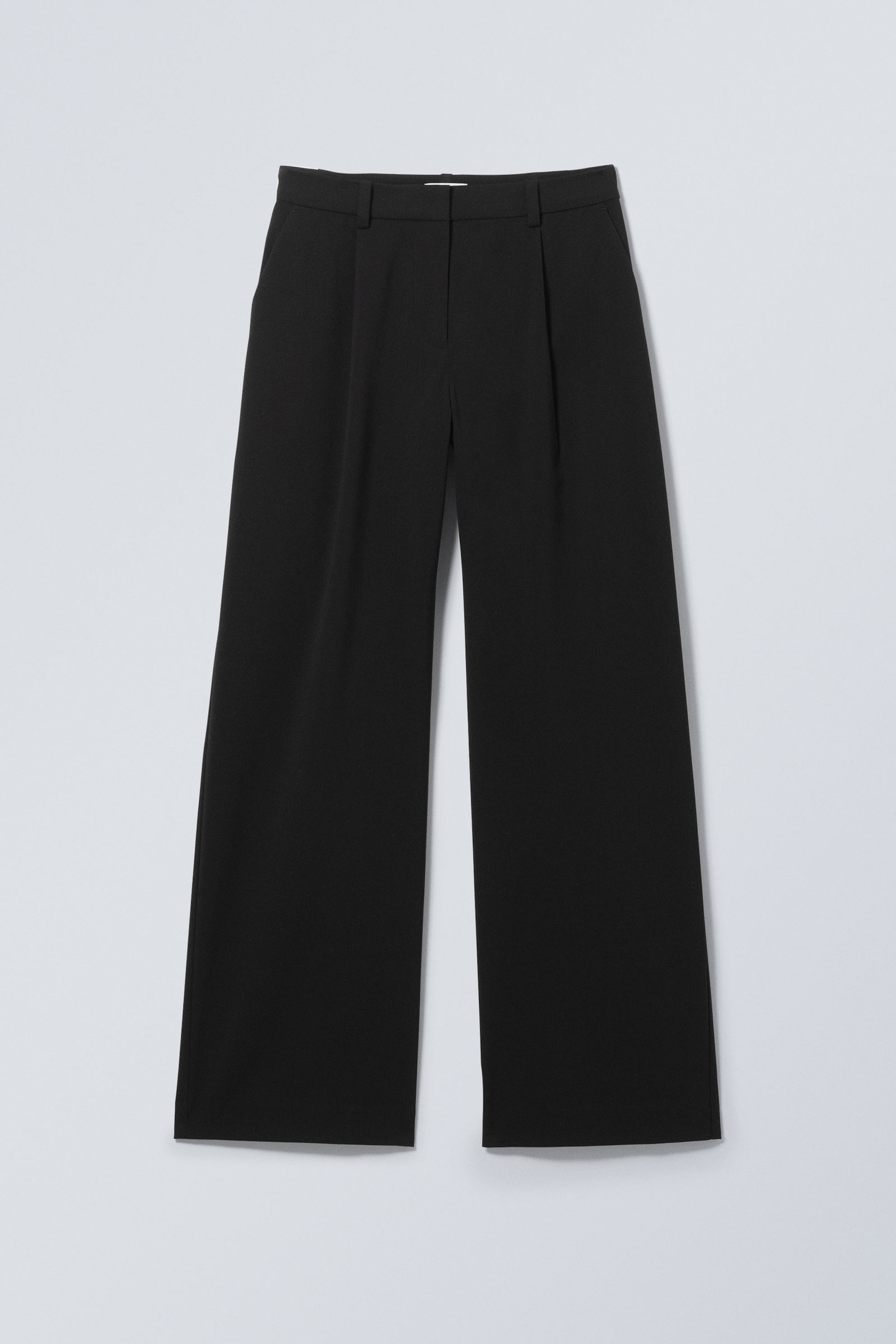 Black - Relaxed Mid Rise Pleated Suiting Trousers - 3