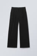 Black - Relaxed Mid Rise Pleated Suiting Trousers - 3