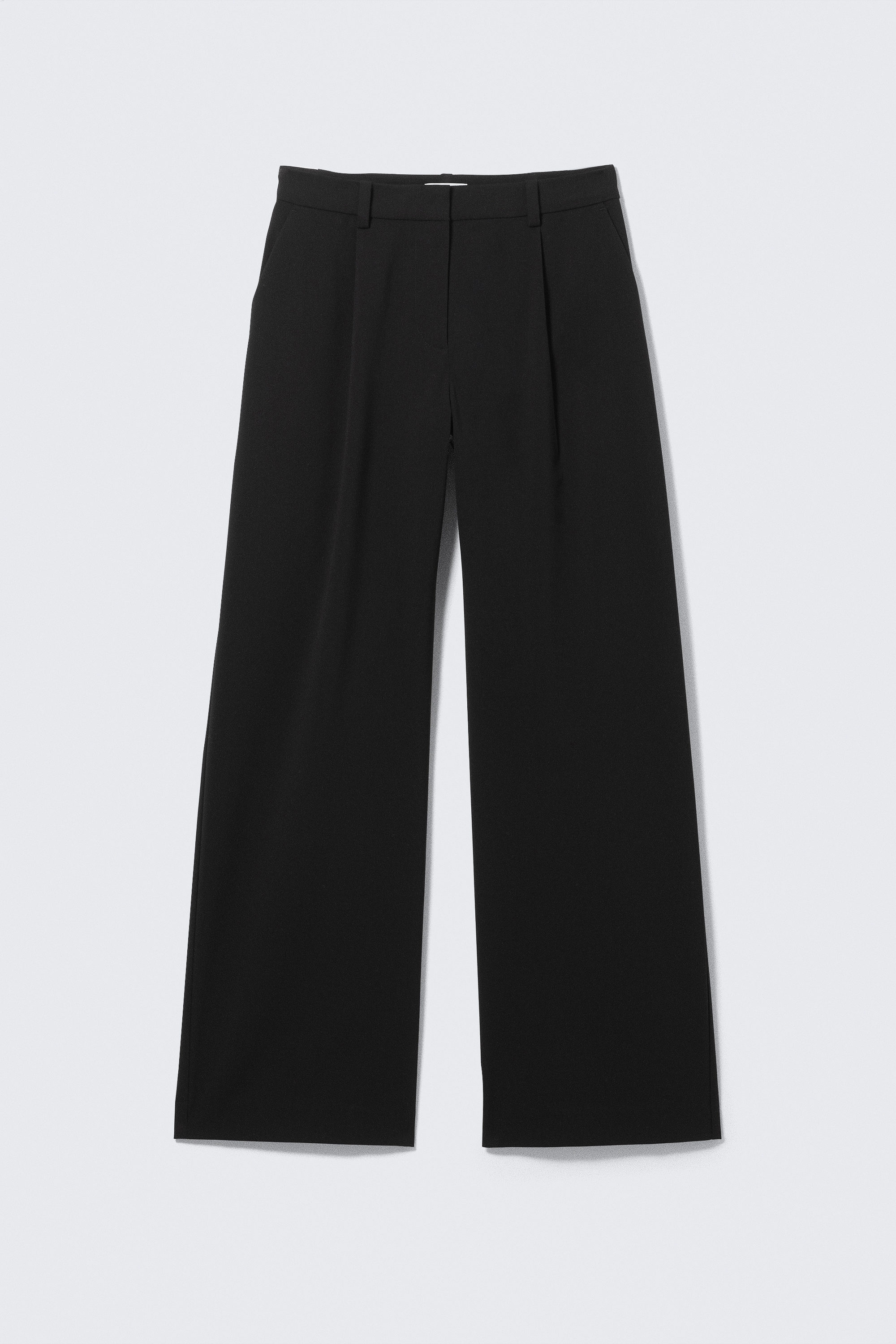 Black - Relaxed Mid Rise Pleated Suiting Trousers - 4
