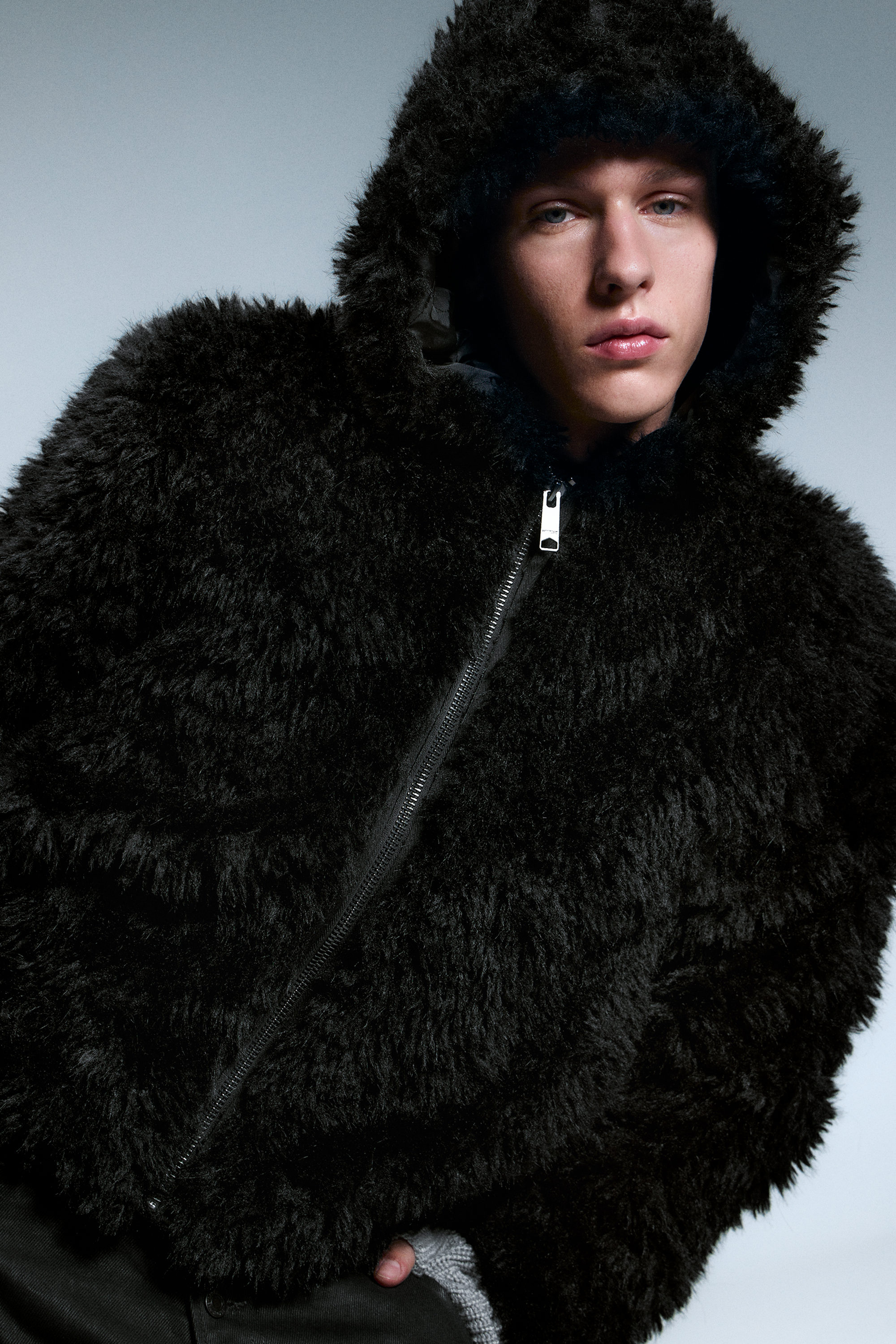 Black - Shrunken Faux Fur Hooded Jacket - 4