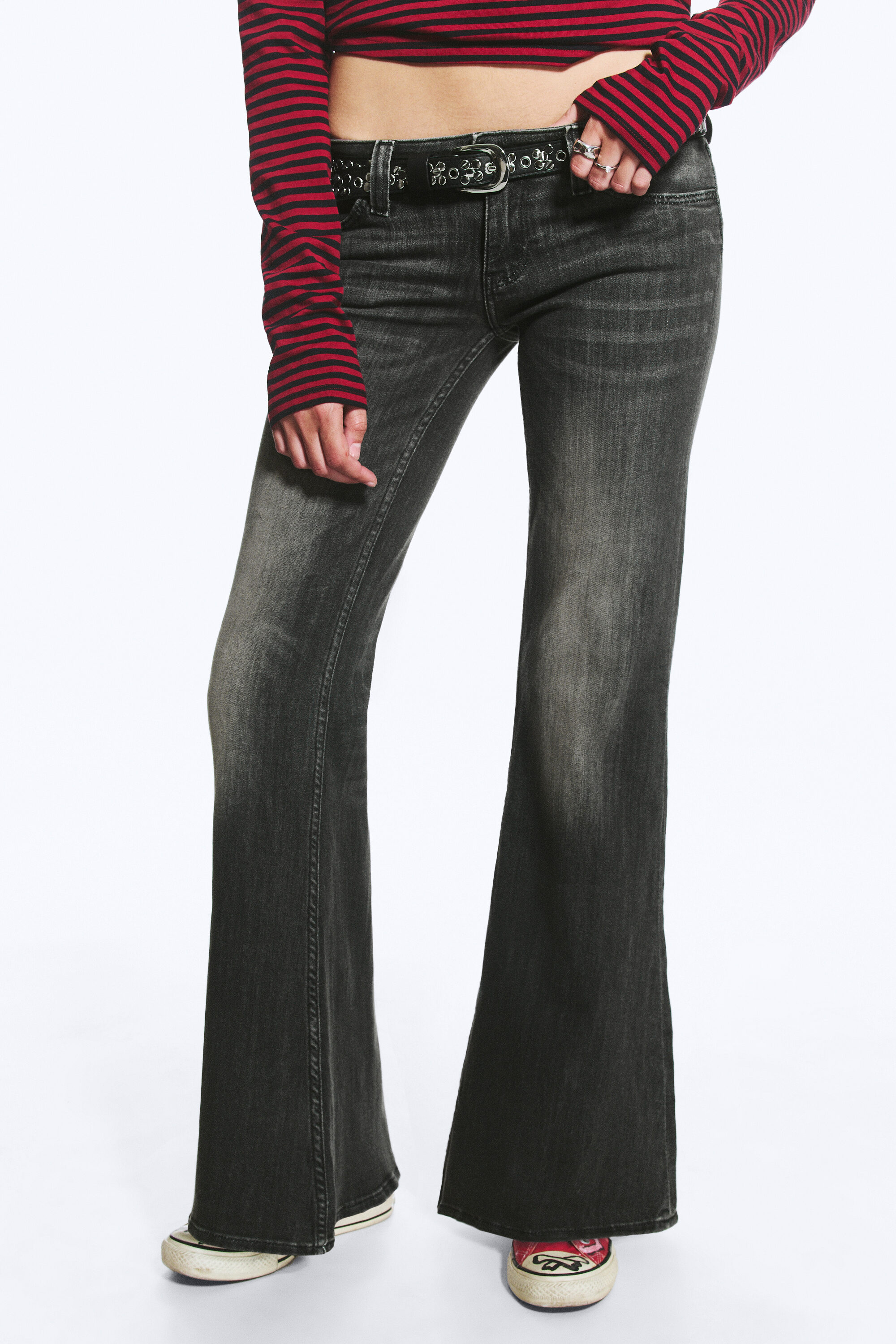 flare low rise coated flared skinny jeans - Coated Black - Black