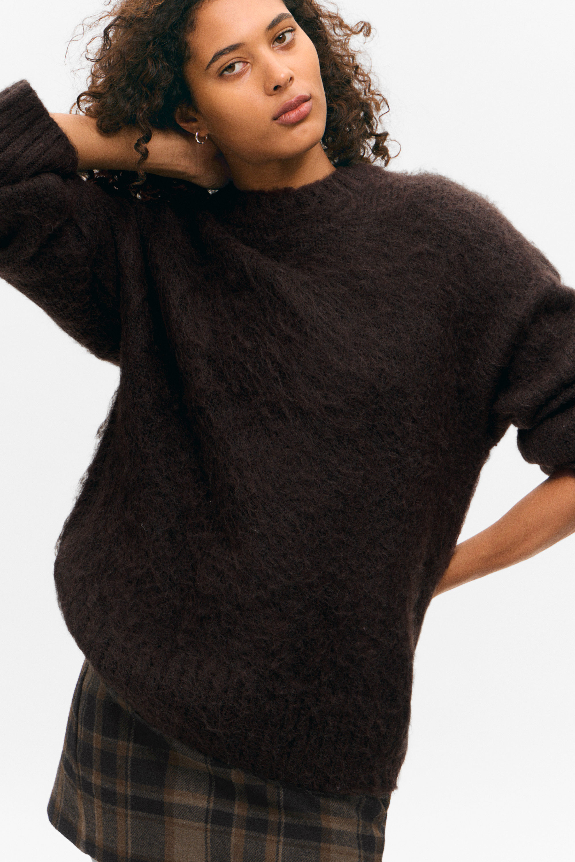 Dark Brown - Relaxed Fit Fluffy Knit Sweater - 2