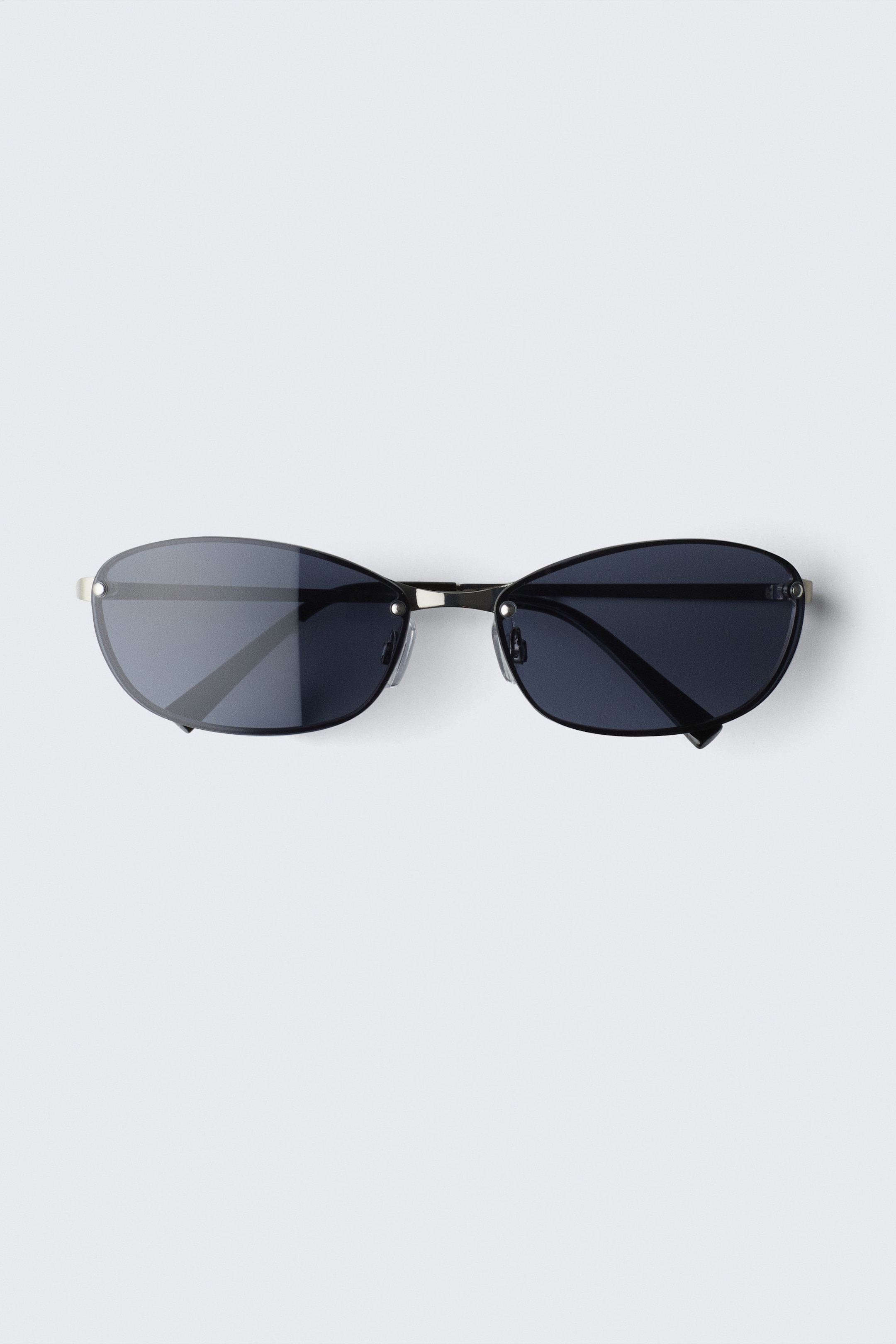 Argent - Verres bleus - Lunettes de soleil ovales en métal - 1