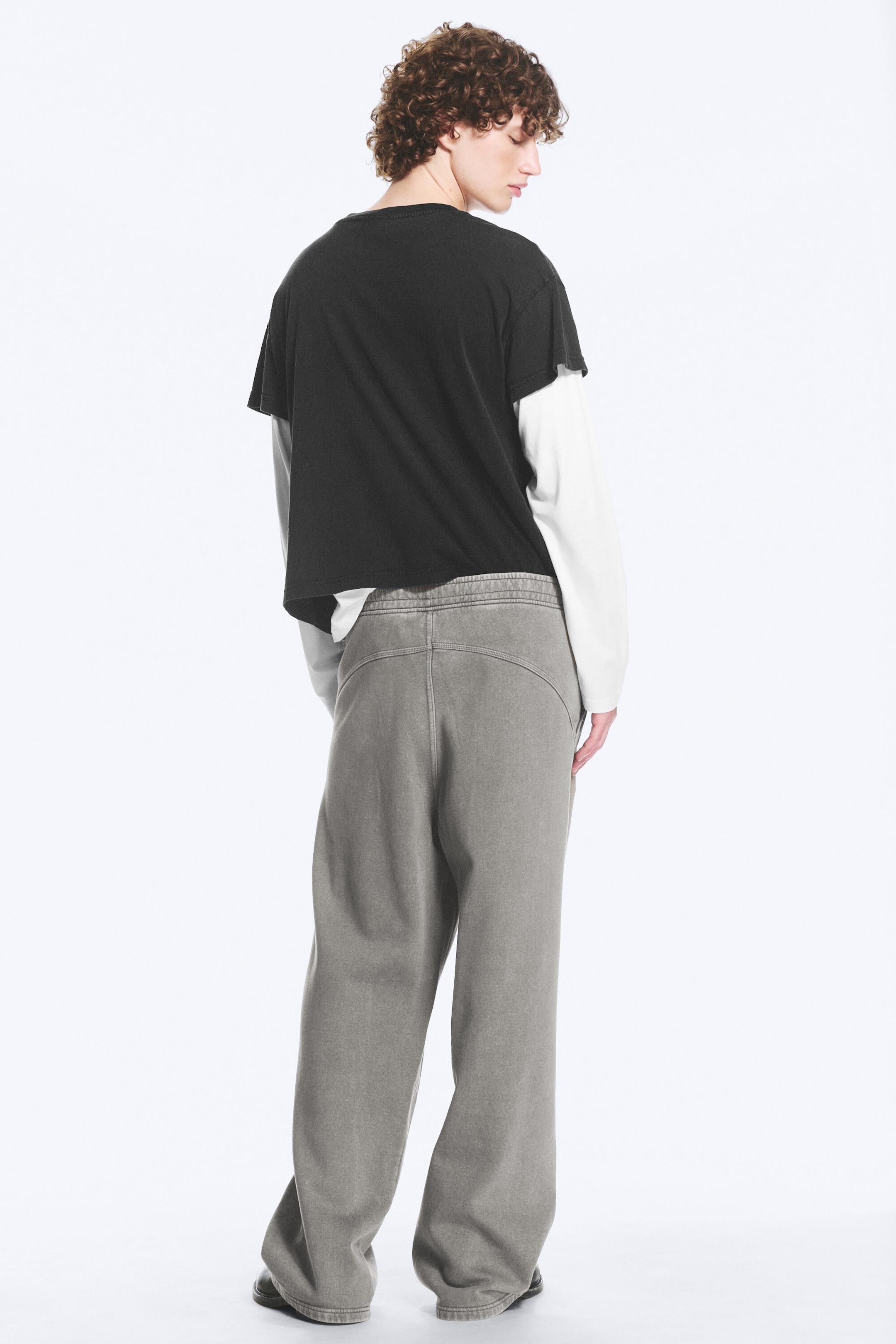 Ausgewaschenes Grau - Jogginghose mit Relaxed Fit - 4