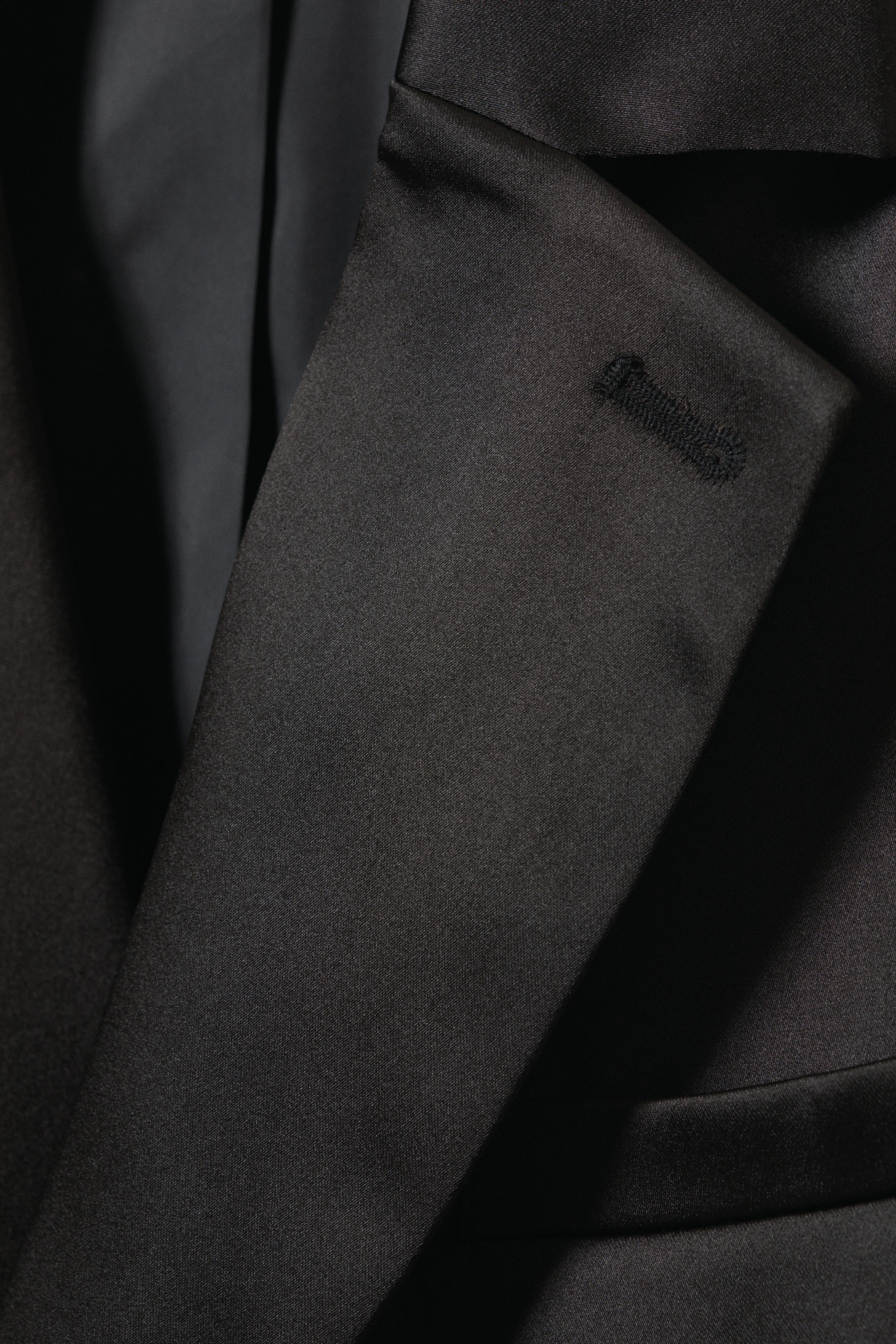 Schwarz - Normal geschnittener Blazer Roberto - 1