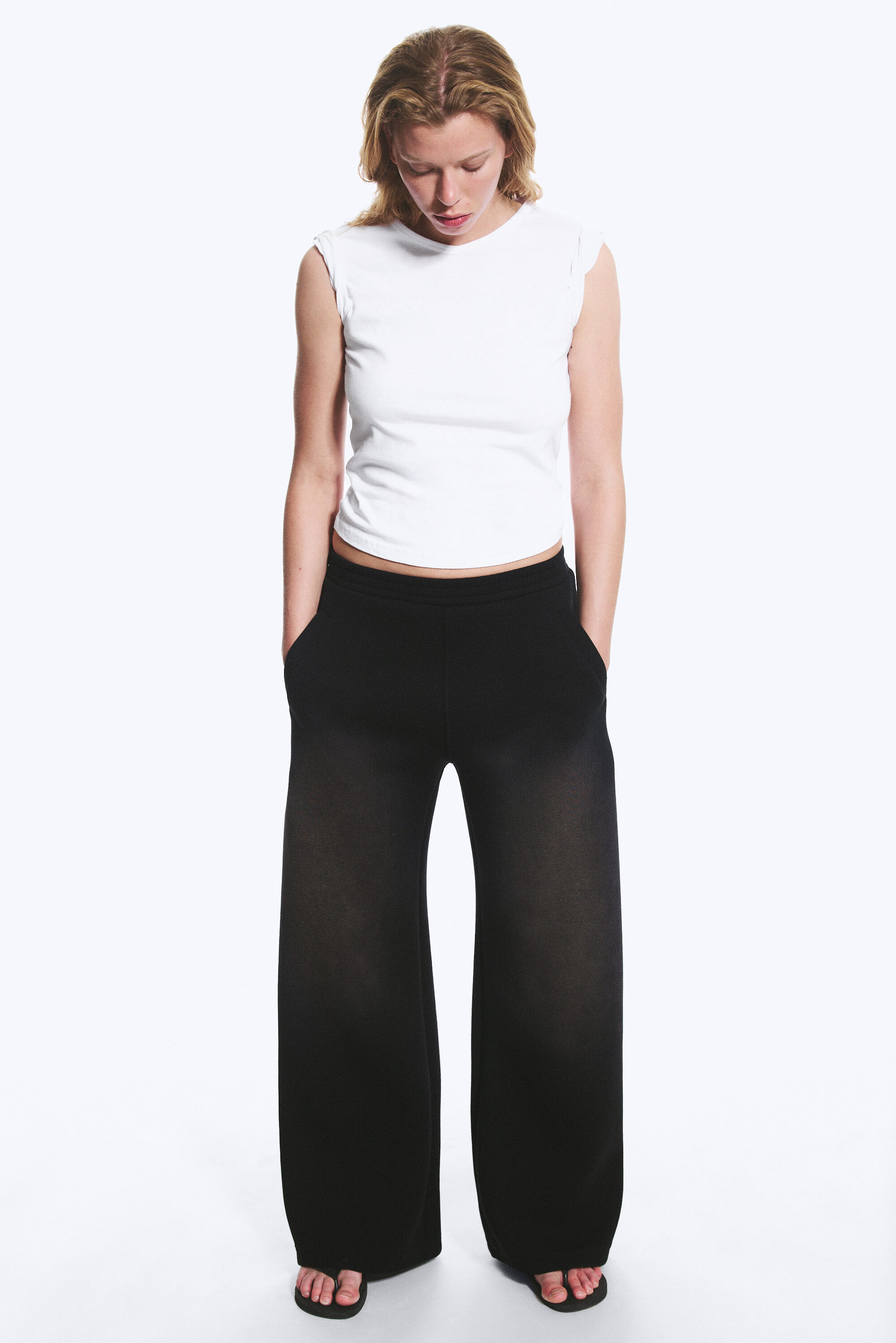 washed wide leg scuba sweatpants - Washed Black | Weekday WW