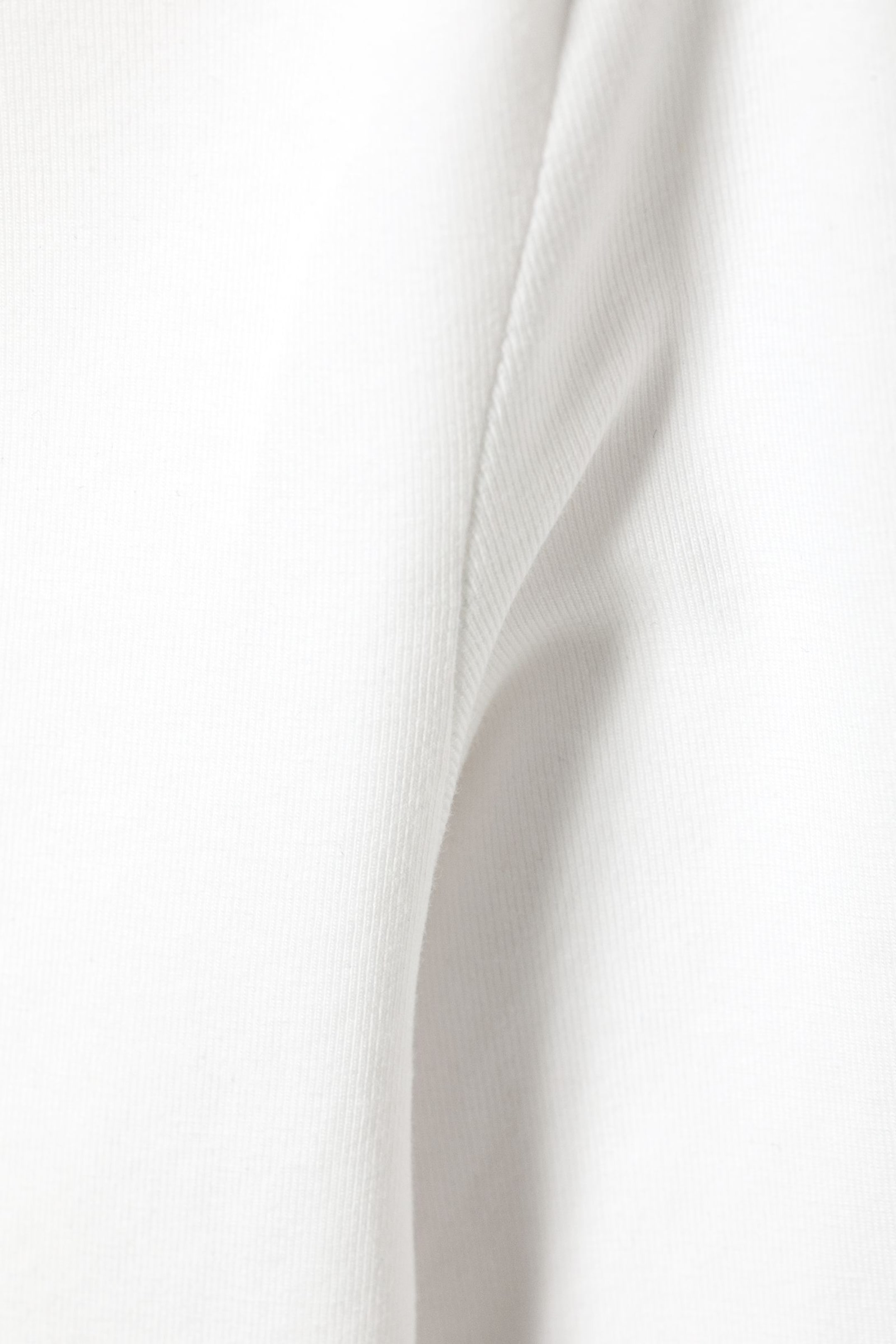 White - Slim Fitted Long Sleeve - 4
