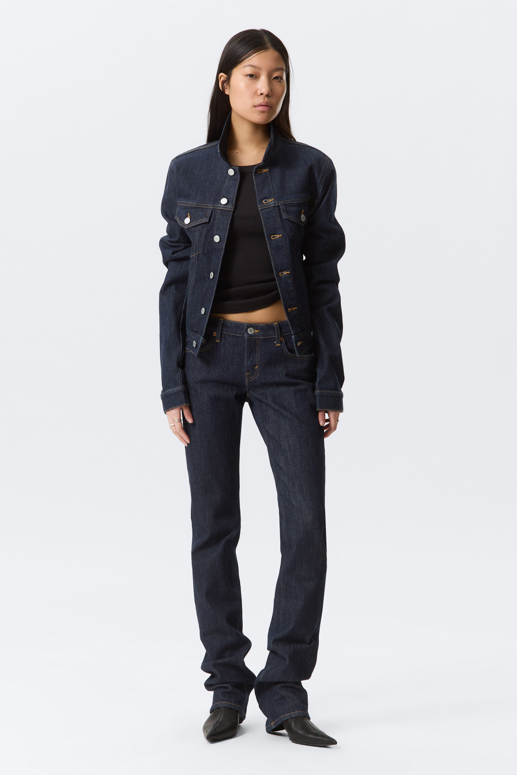 Blue Rinse - Dark Blue - Low Rise Slim Leg Jeans - 1