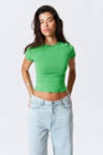 Bright Green - Slim Fitted T-shirt - 0