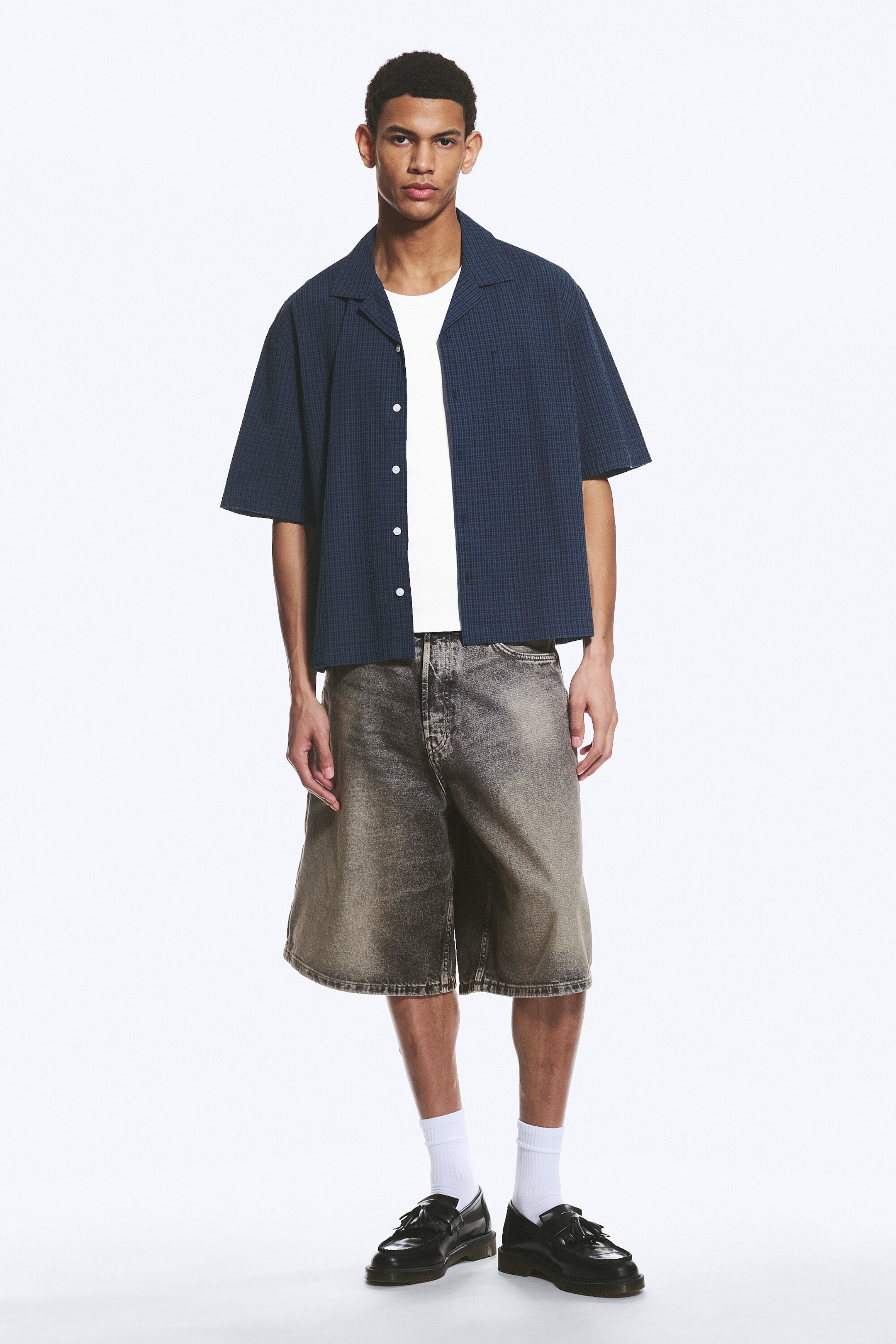 Checked Dark Blue - Loose Short-Sleeved Resort Shirt - 2