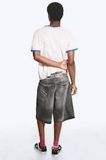 Smokey Black - Dark Black - LOOSER LOW WAIST LOOSE STRAIGHT DENIM SHORTS - 9