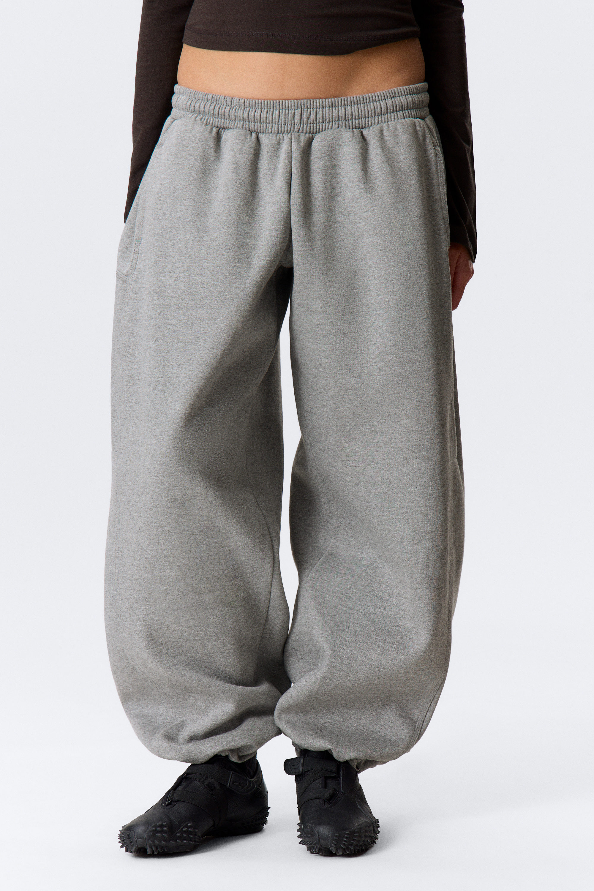 Grey Melange - Loose Cutline Cotton Fleece Sweatpants - 2