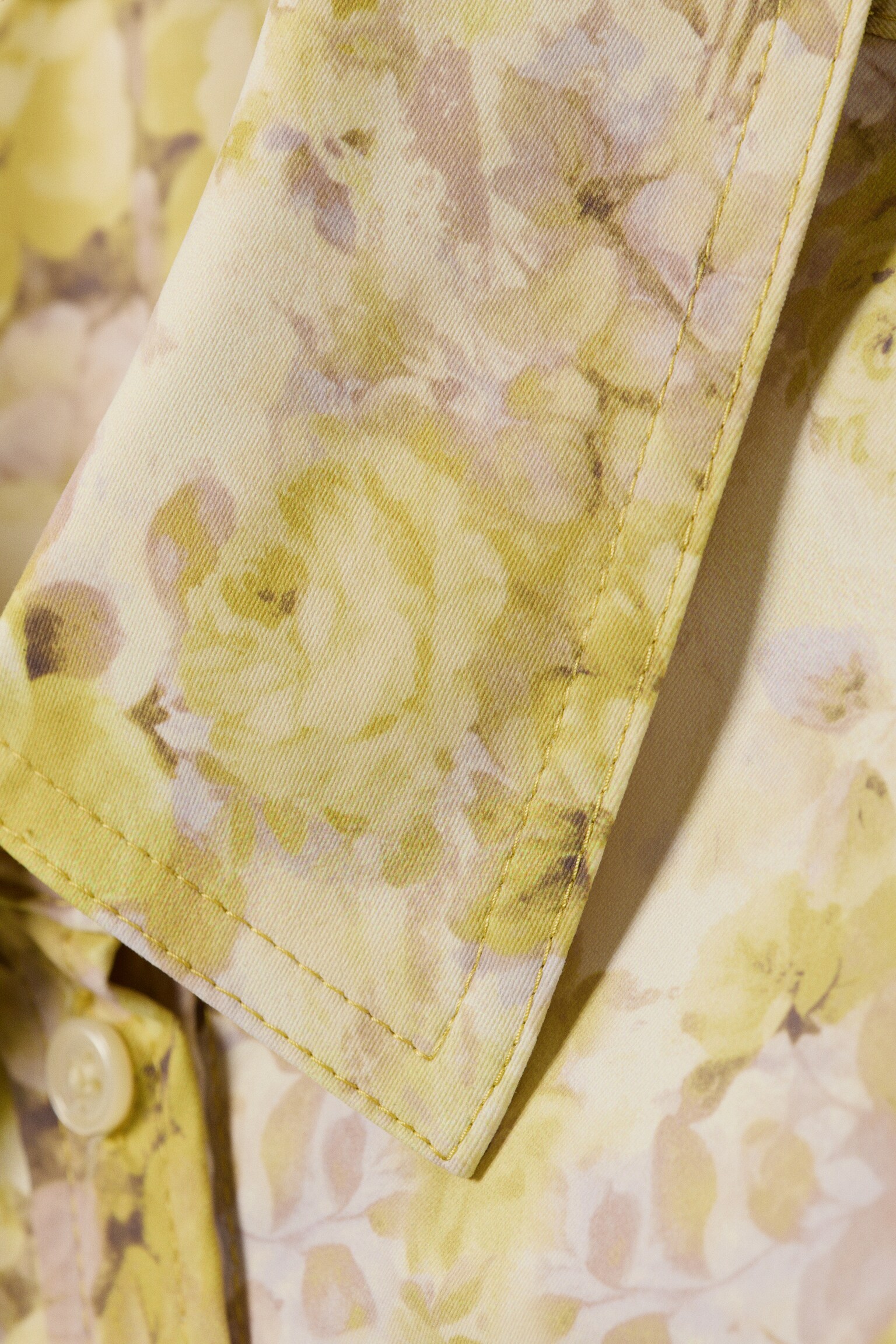 Fitted Ruched Waist Shirt - Yellow Floral Print/White - 5