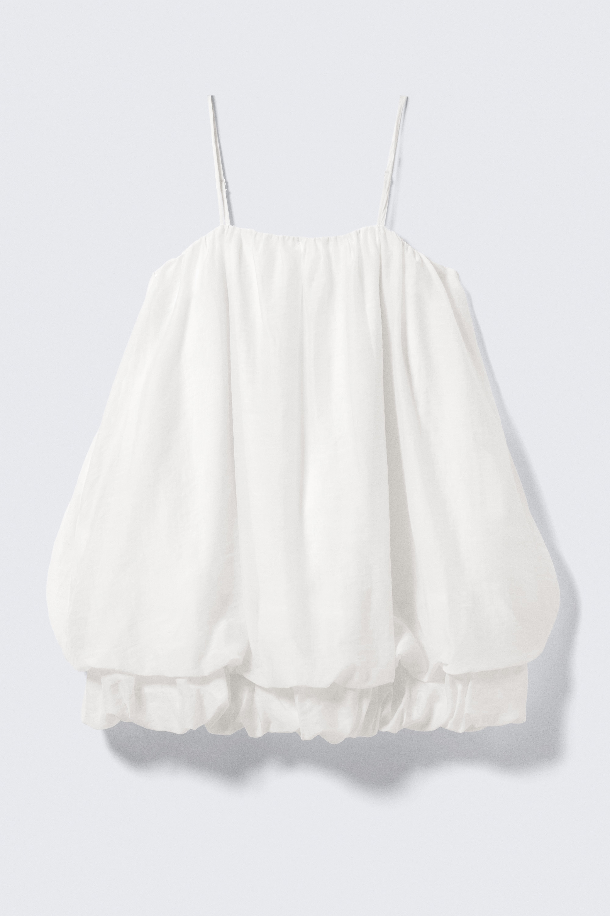 Minivestido em balão com alças - Branco/Florais castanhos e verdes/Verm. e Laranja - Flor Calypso