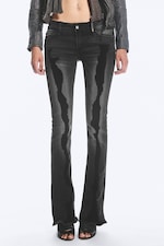 Destroyed Black - Schwarz - BOOTY BEI LOW WAIST SKINNY BOOTCUT JEANS - 2