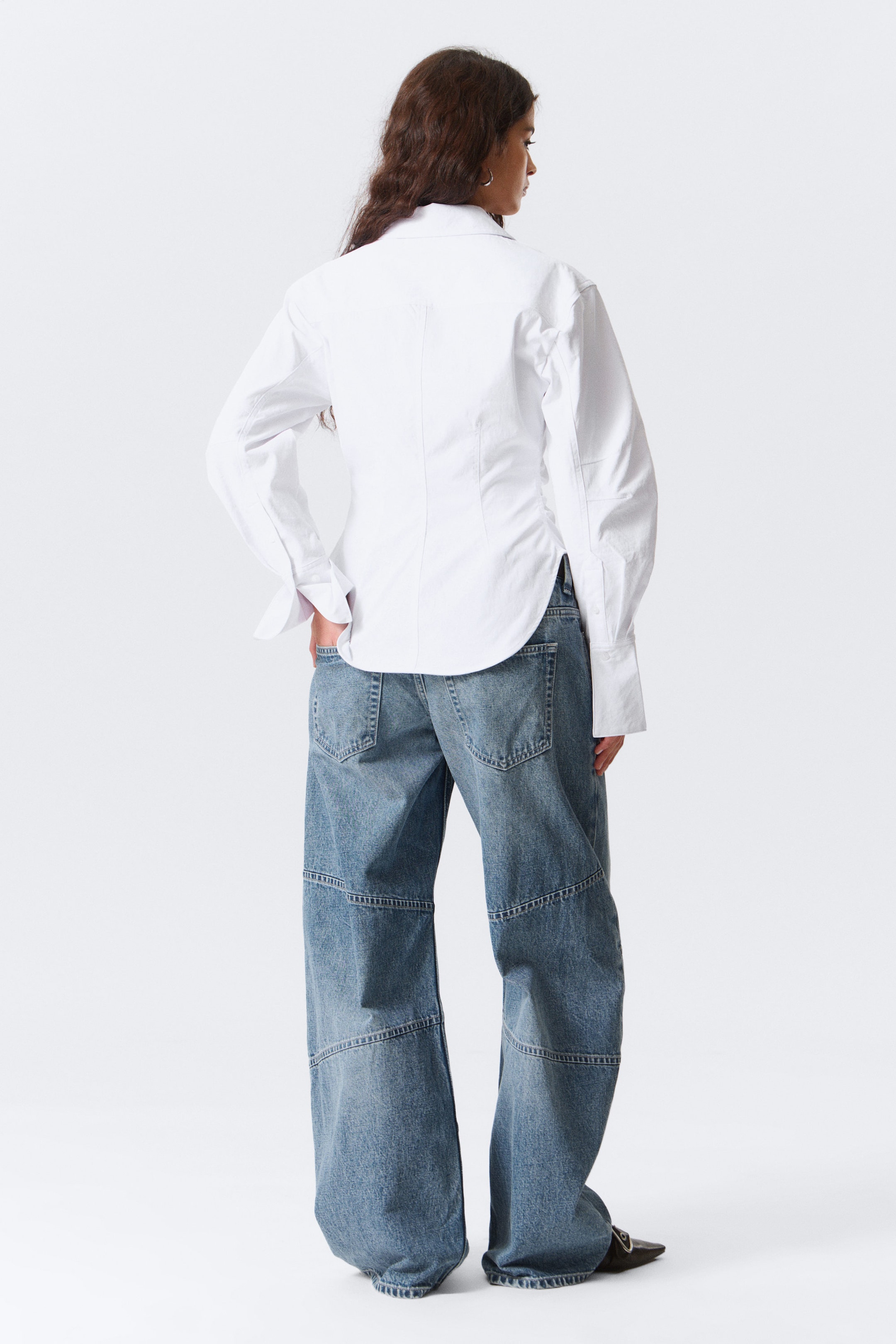 White - Fitted Ruched Waist Shirt - 3