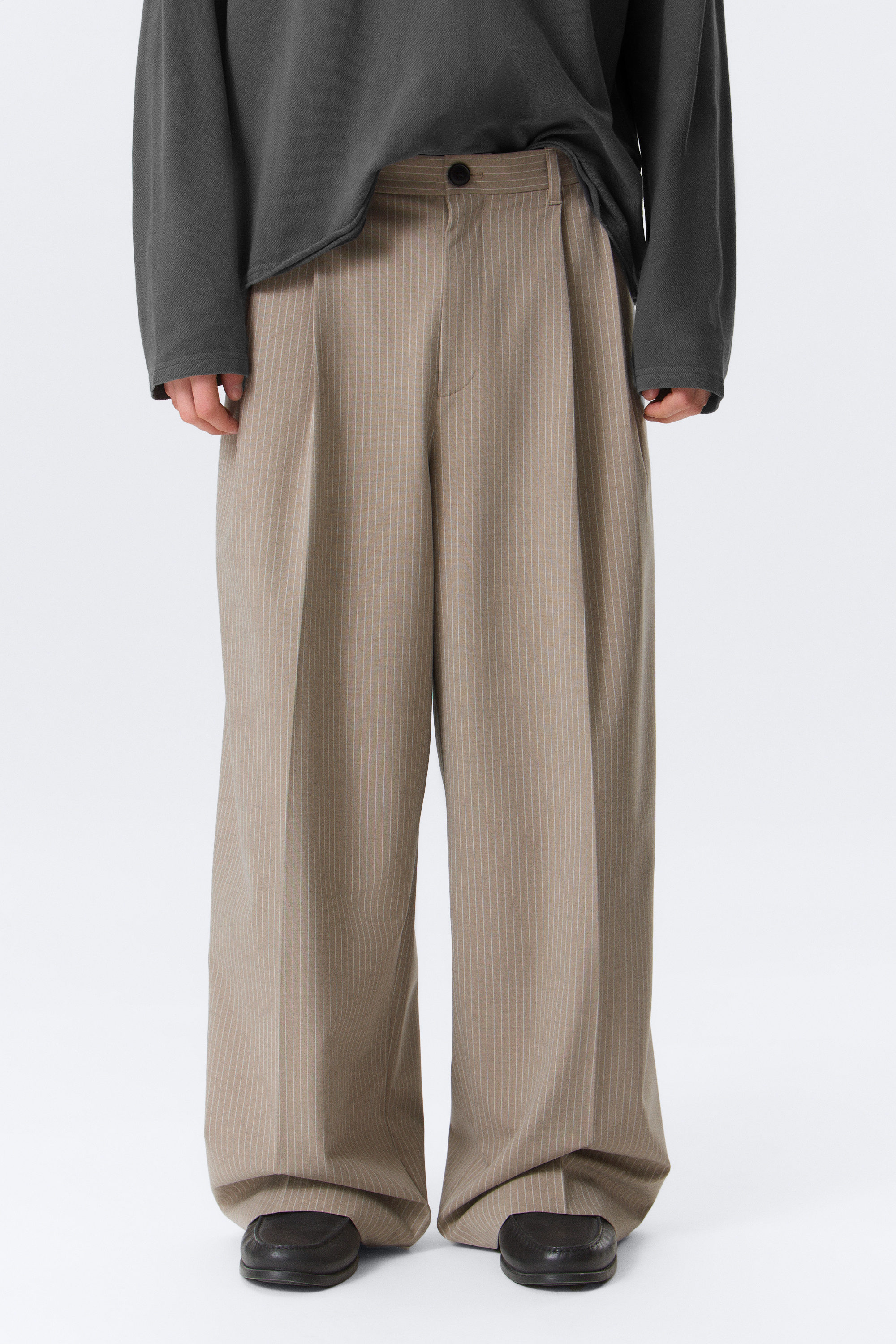 Pinstriped Beige Melange - Nate Loose Fit Pleated Suit Trousers - 2