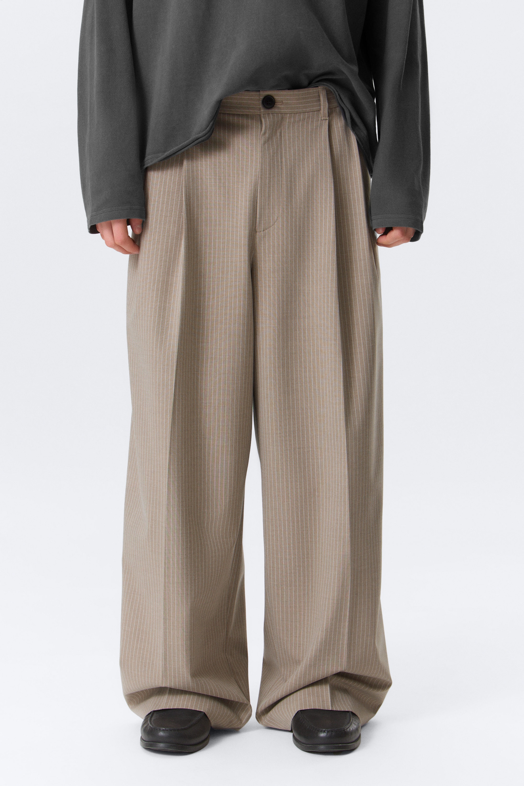 Pinstriped Beige Melange - Nate Loose Fit Pleated Suit Trousers - 2